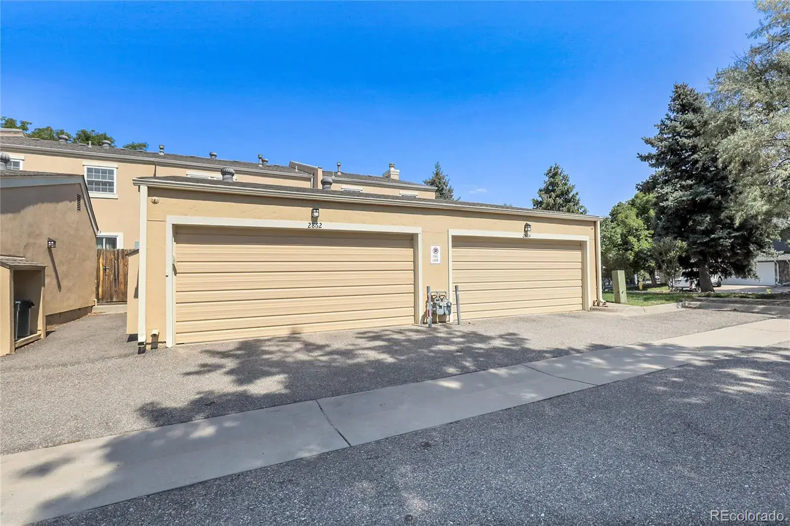 2864 S Vaughn Way Aurora CO 80014 | MLS #REC6470343 02032026192506 1600 24