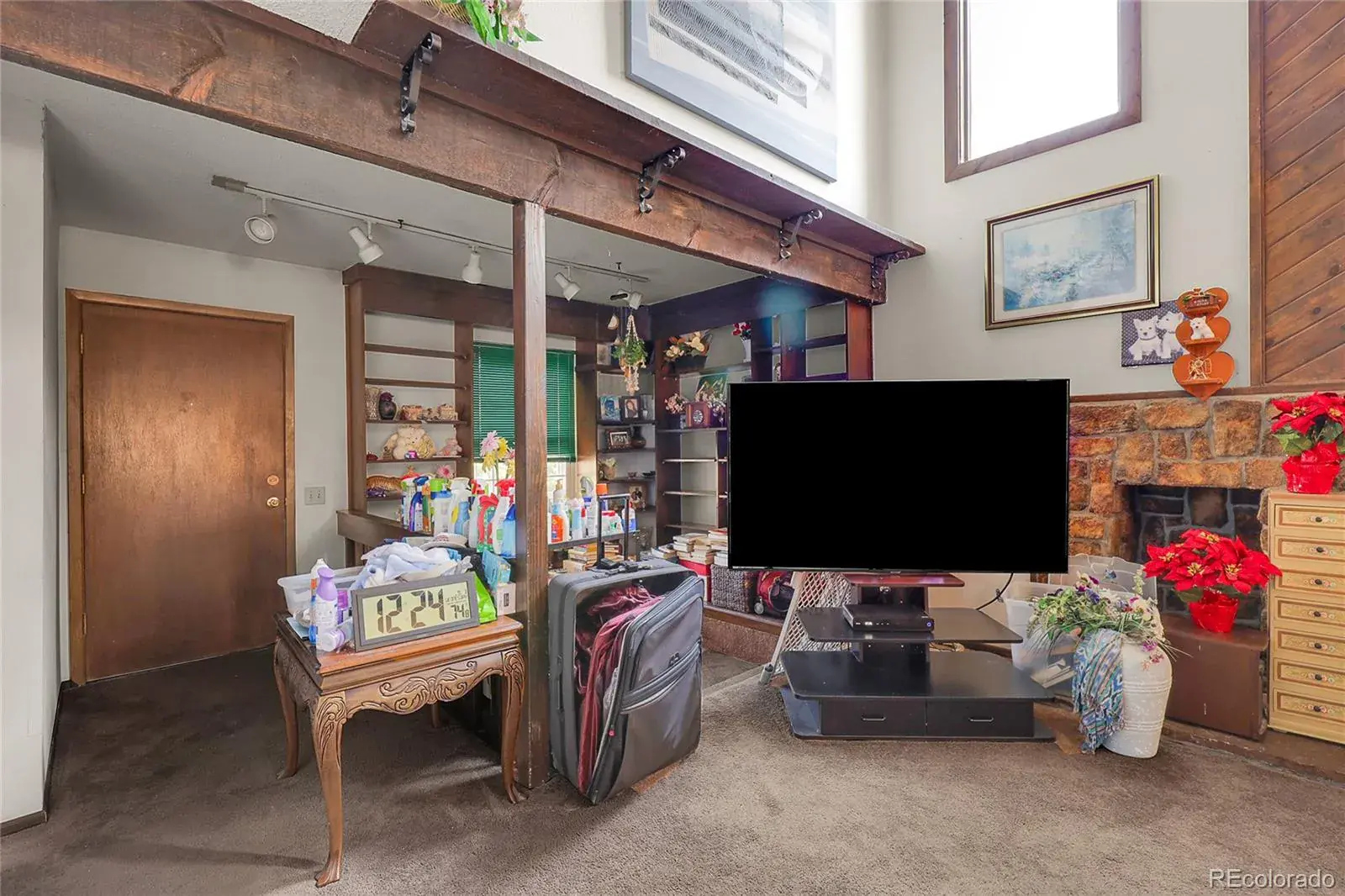 2864 S Vaughn Way Aurora CO 80014 | MLS #REC6470343 02032026192506 1600 3