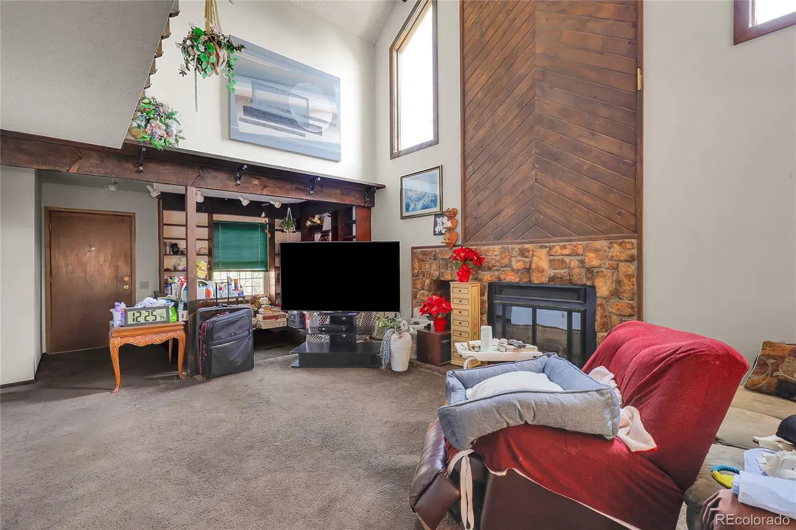 2864 S Vaughn Way Aurora CO 80014 | MLS #REC6470343 02032026192506 1600 4