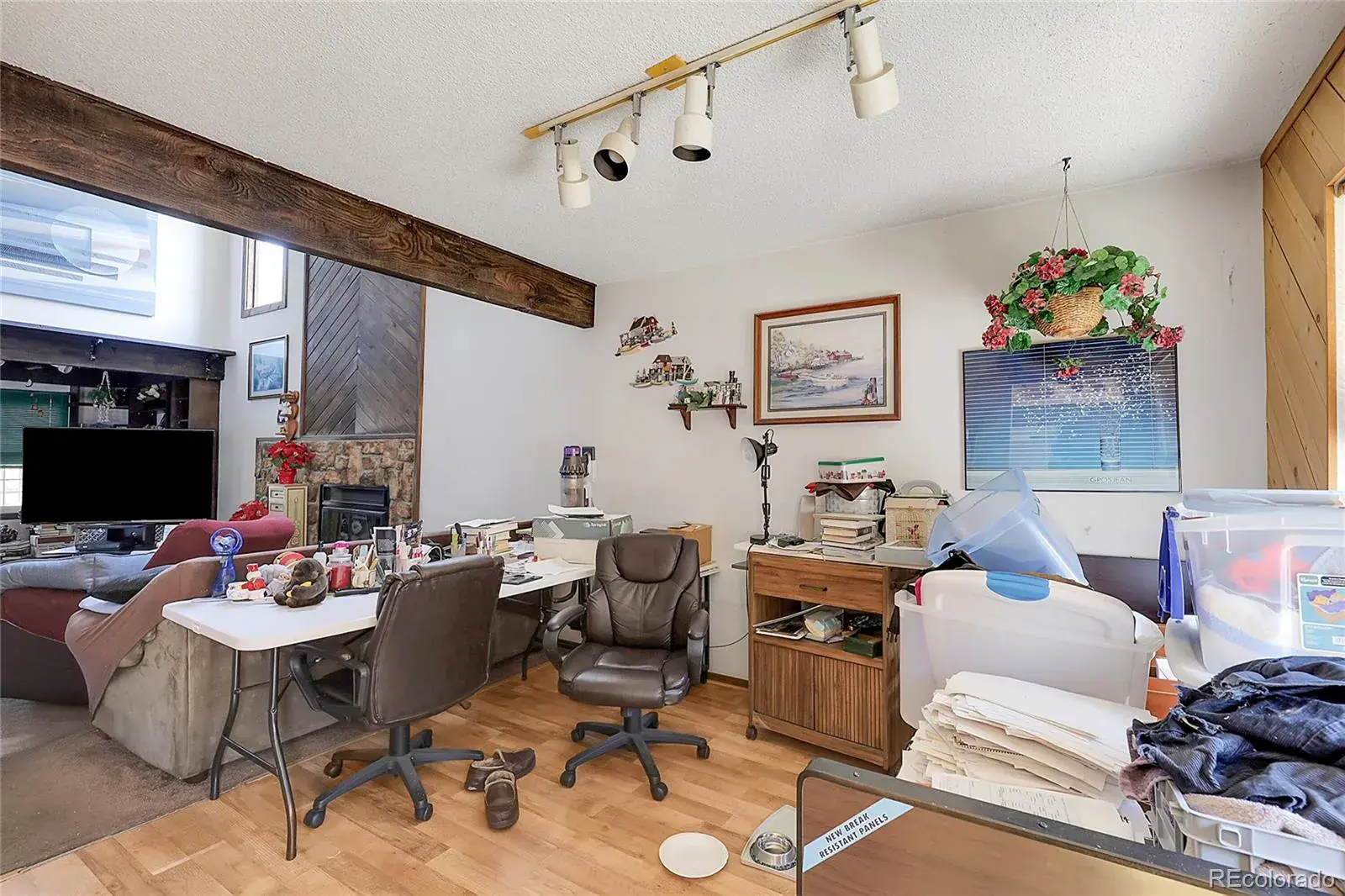 2864 S Vaughn Way Aurora CO 80014 | MLS #REC6470343 02032026192506 1600 5