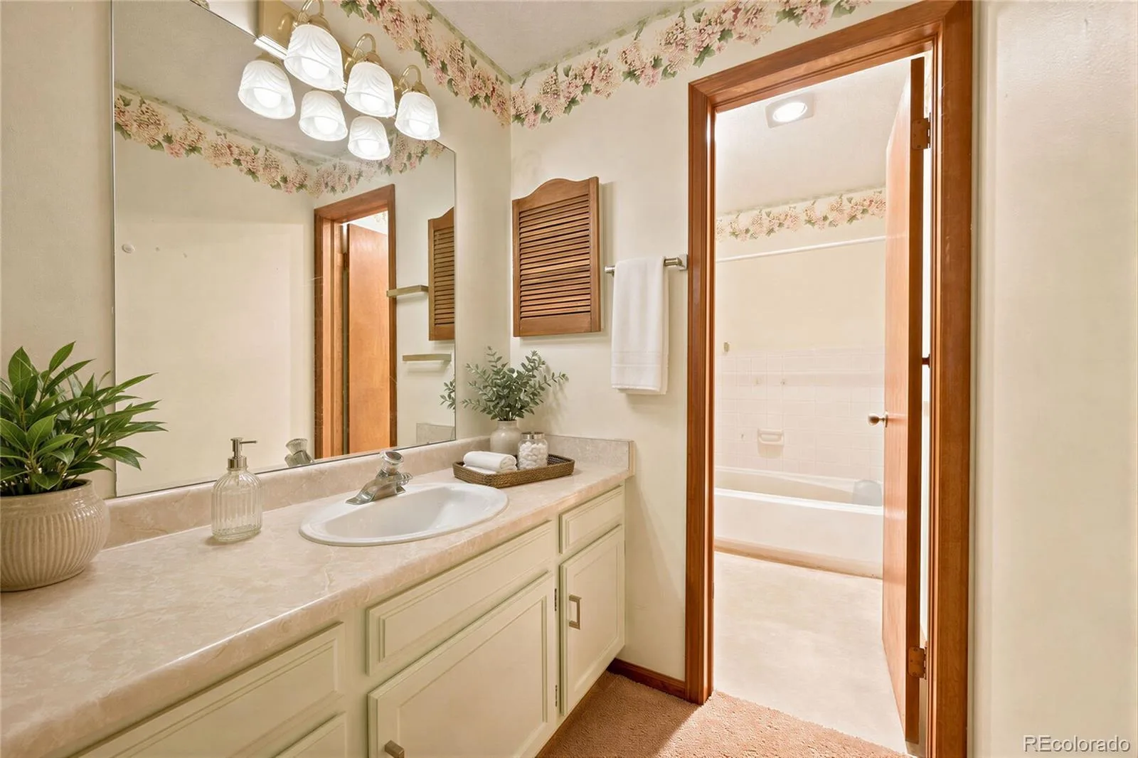 13950 E Oxford Place #A210 Aurora CO 80014 | MLS #REC6470513 09242026151006 1600 11