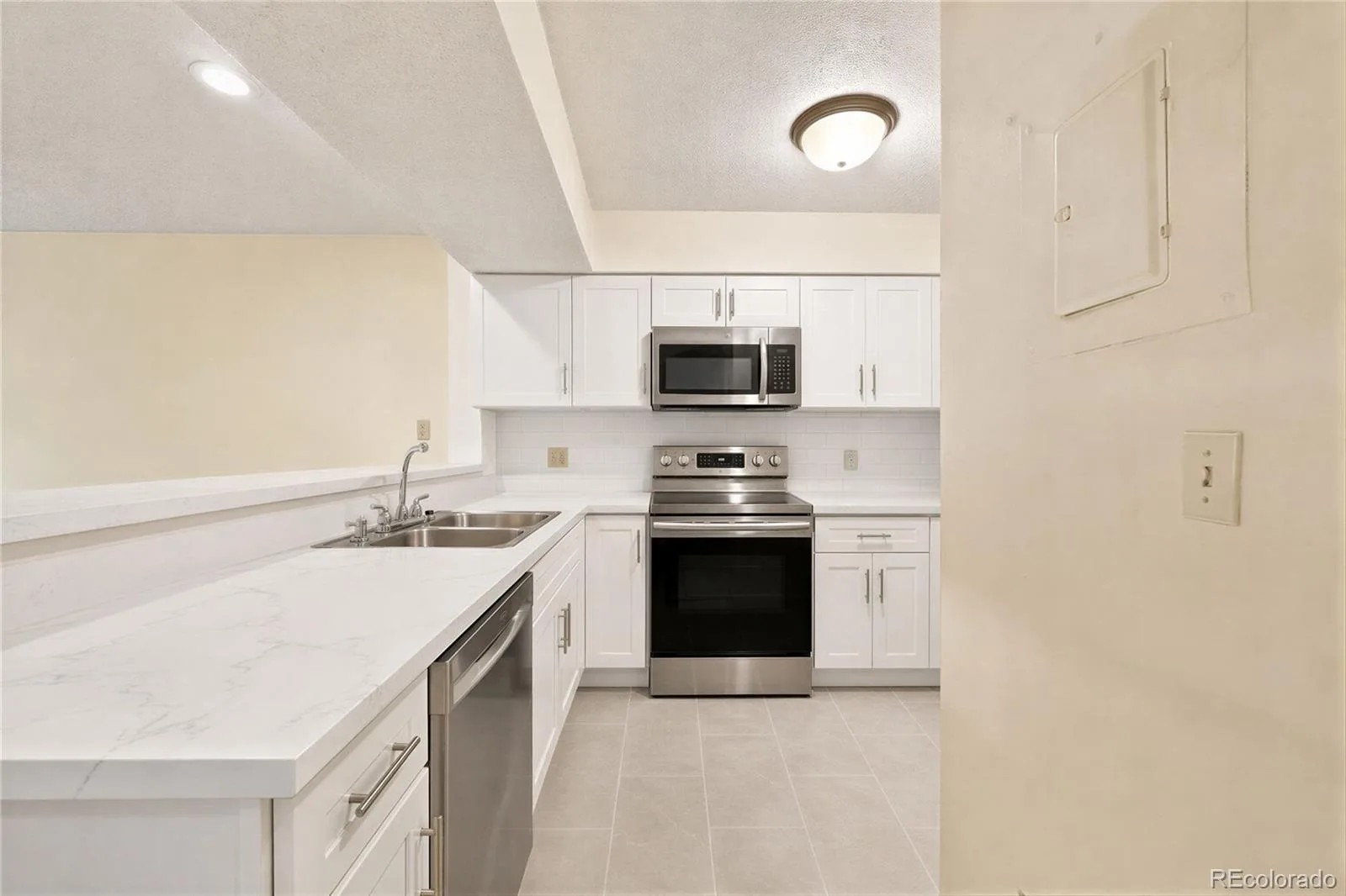 13950 E Oxford Place #A210 Aurora CO 80014 | MLS #REC6470513 09242026151006 1600 2