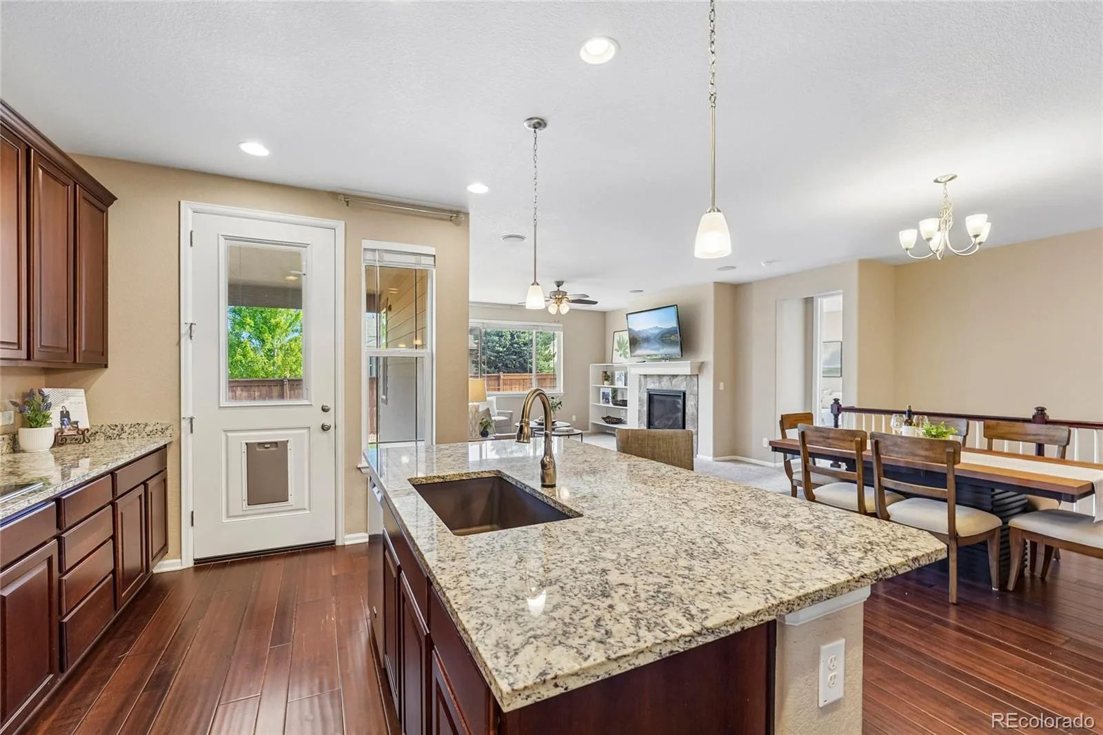 25147 E Ellsworth Place Aurora CO 80018 | MLS #REC6473195 08142026015357 1600 20