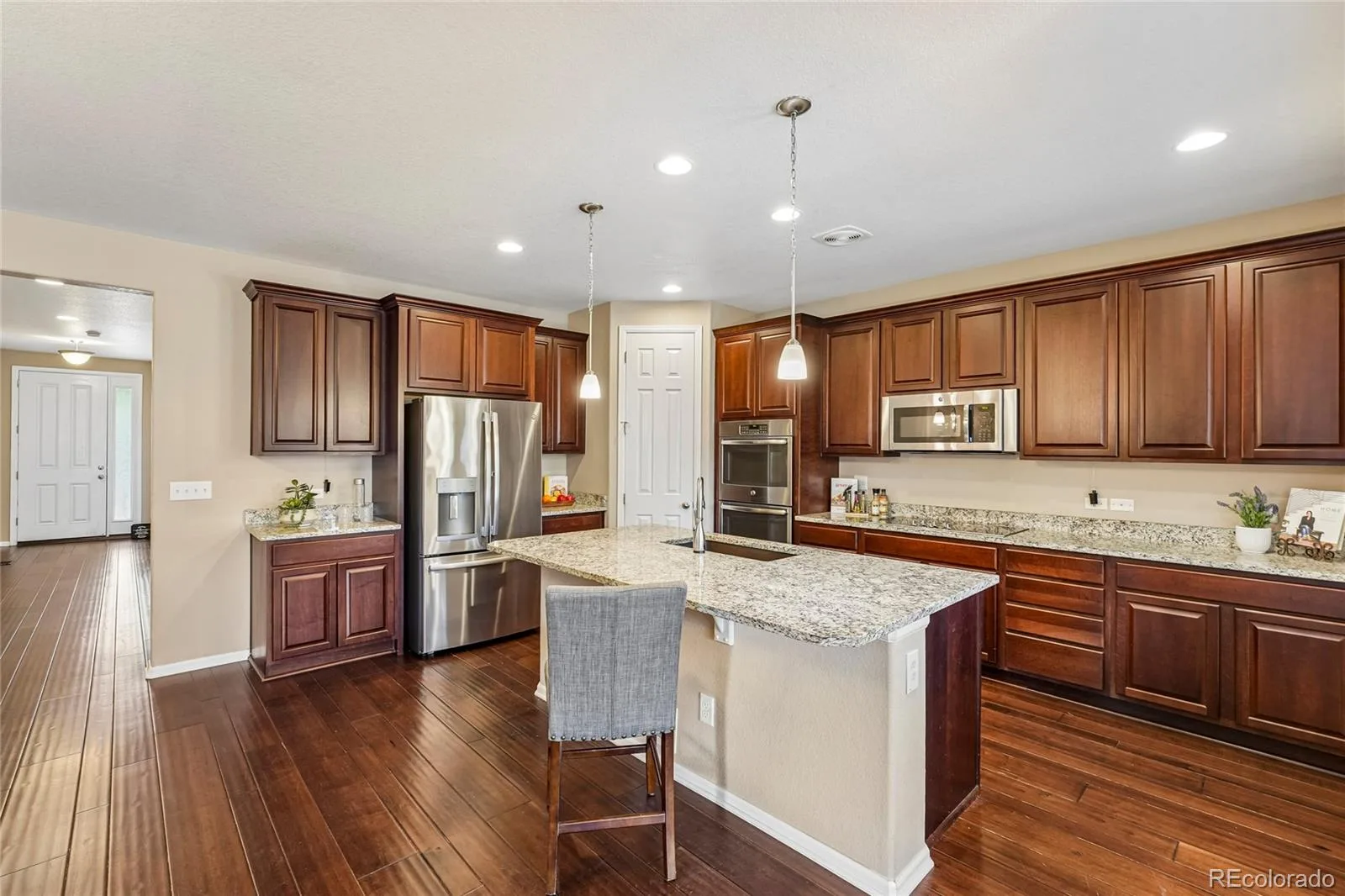 25147 E Ellsworth Place Aurora CO 80018 | MLS #REC6473195 08142026015357 1600 3