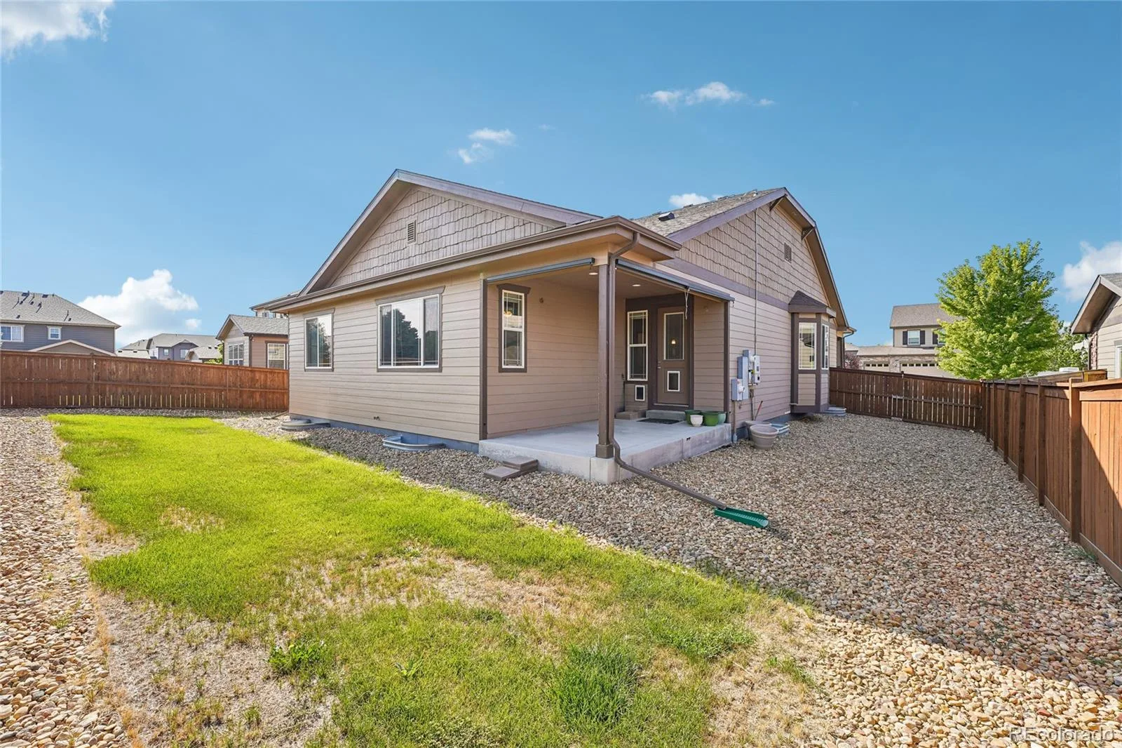 25147 E Ellsworth Place Aurora CO 80018 | MLS #REC6473195 08142026015357 1600 44