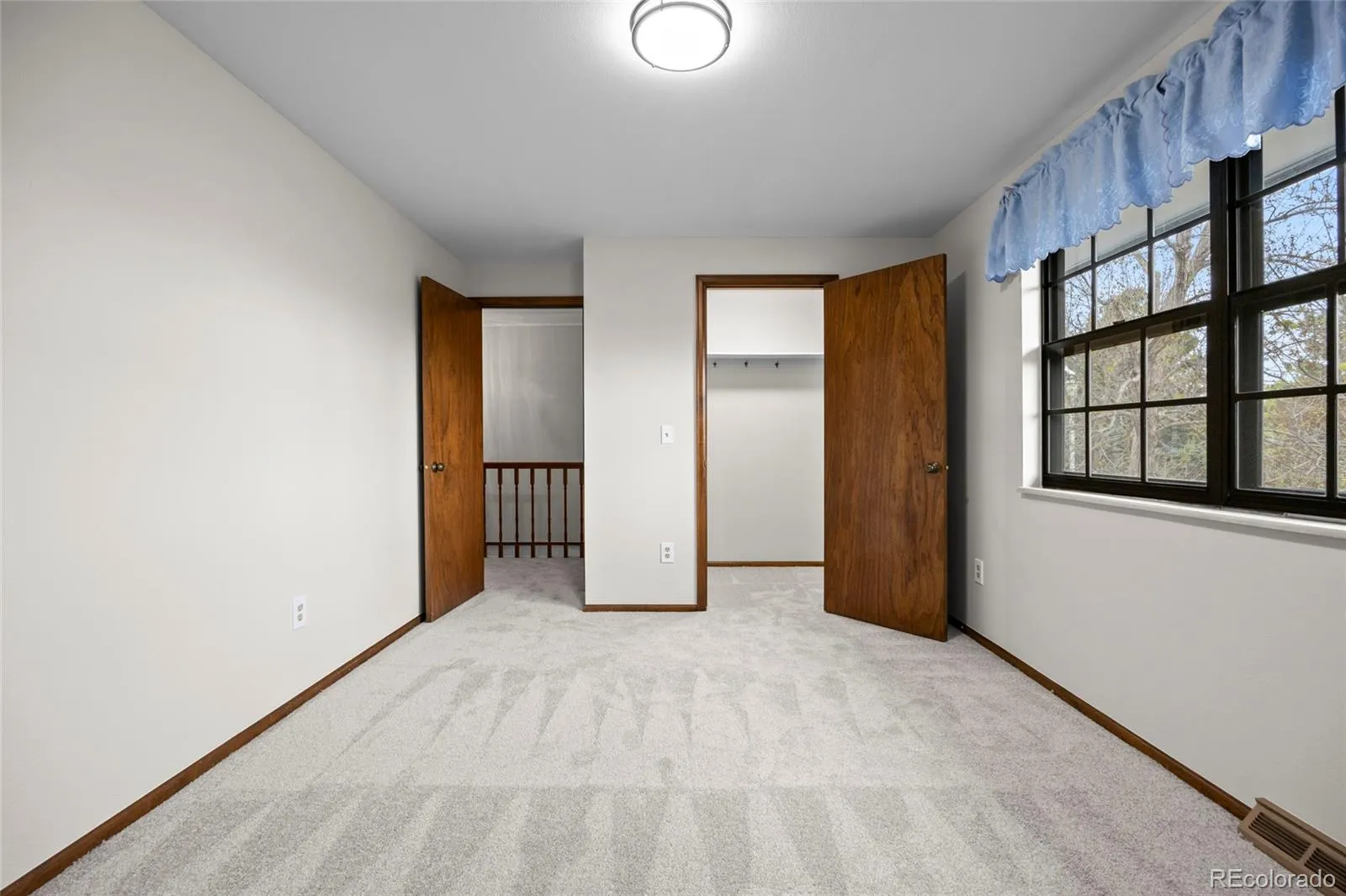 7386 S Ogden Way Centennial CO 80122 MLS #REC6473433 04302026183031 1600 33