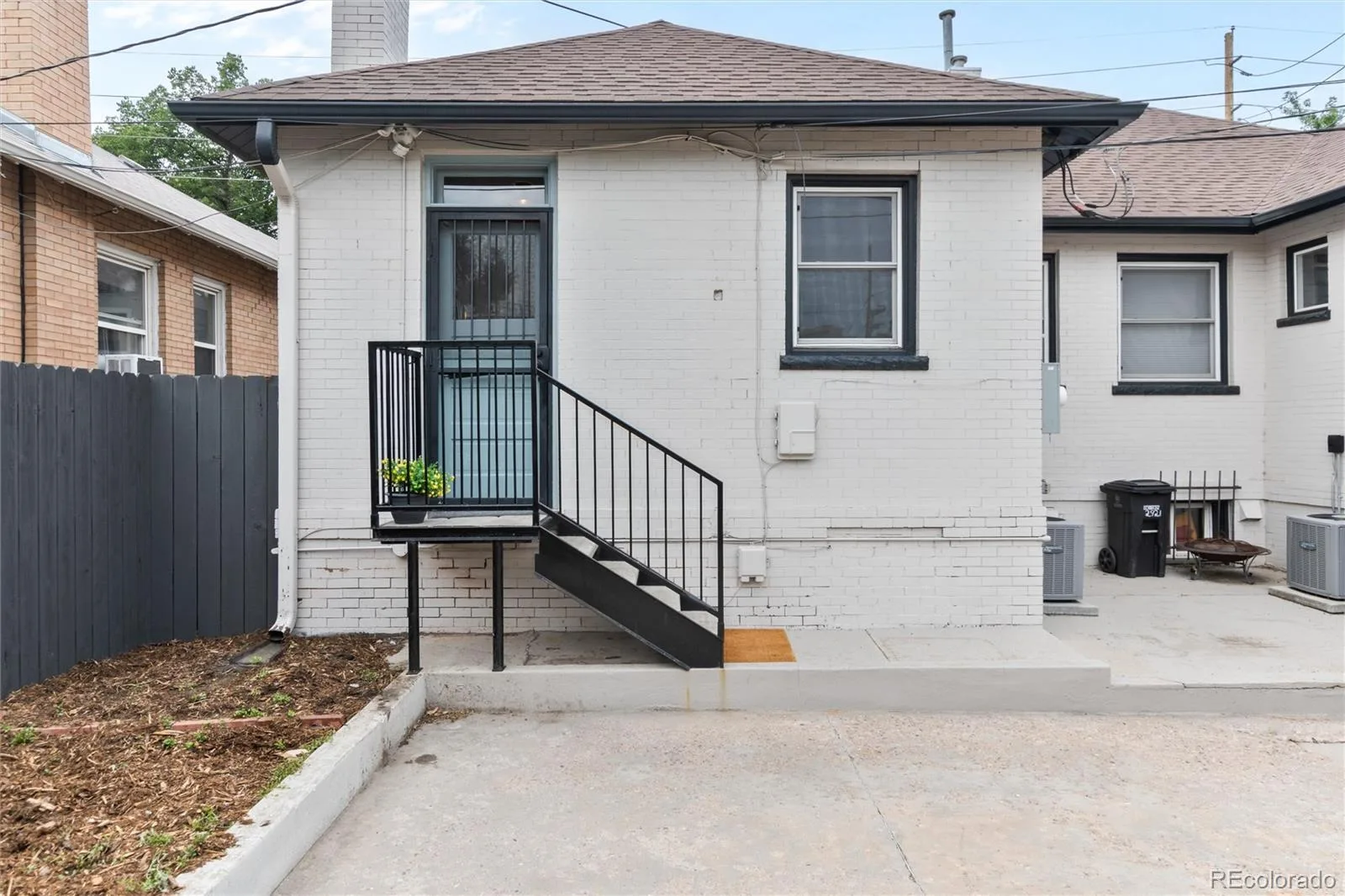 2925 E 14th Avenue Denver CO 80206 | MLS #REC6474611 08122026163942 1600 32