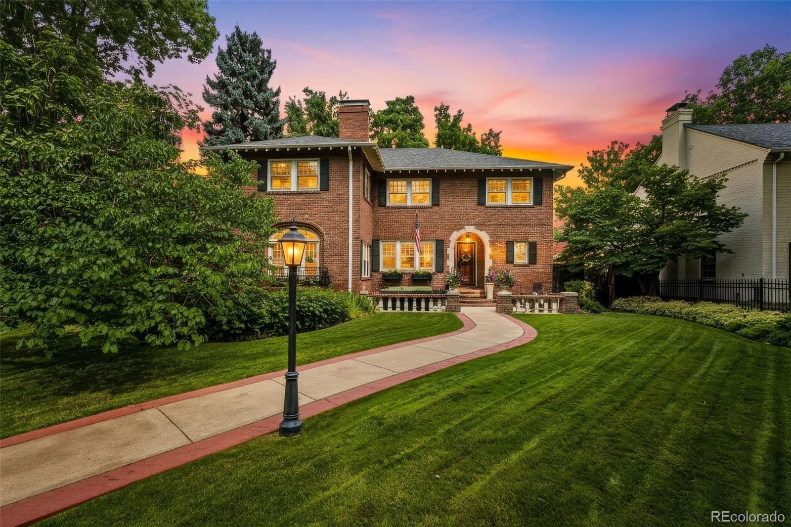 5525 E 17th Avenue Parkway Denver CO 80220 | MLS #REC6475794 08192026145607 1600 39