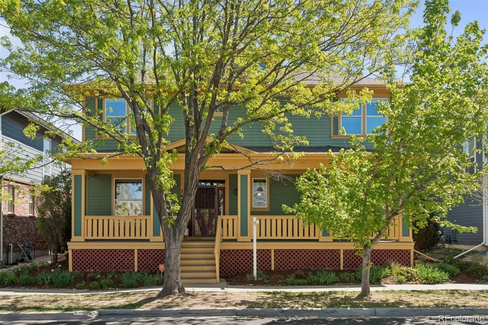 04222026230425 1600 1