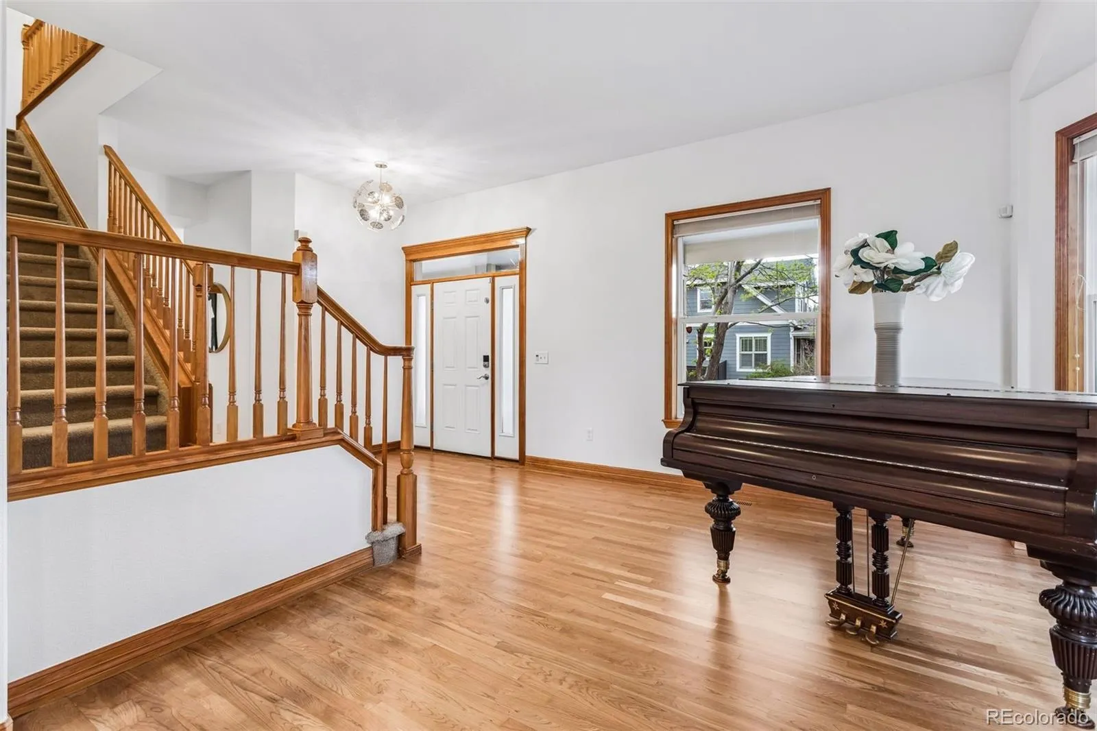 04222026230425 1600 15