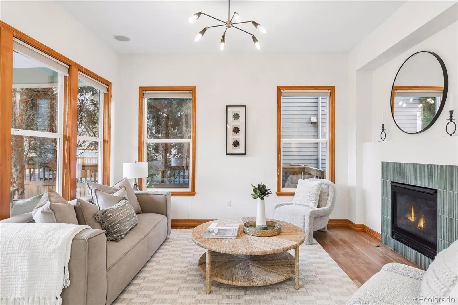 04222026230425 1600 9