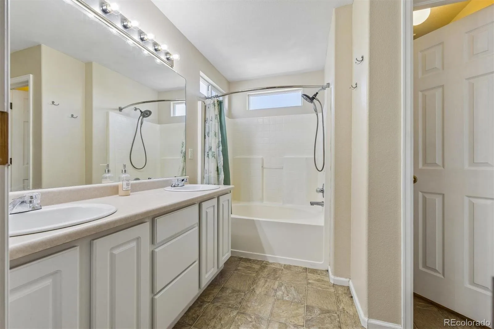 10314 Tracewood Drive Littleton CO 80130 | MLS #REC6478652 07292026185458 1600 17