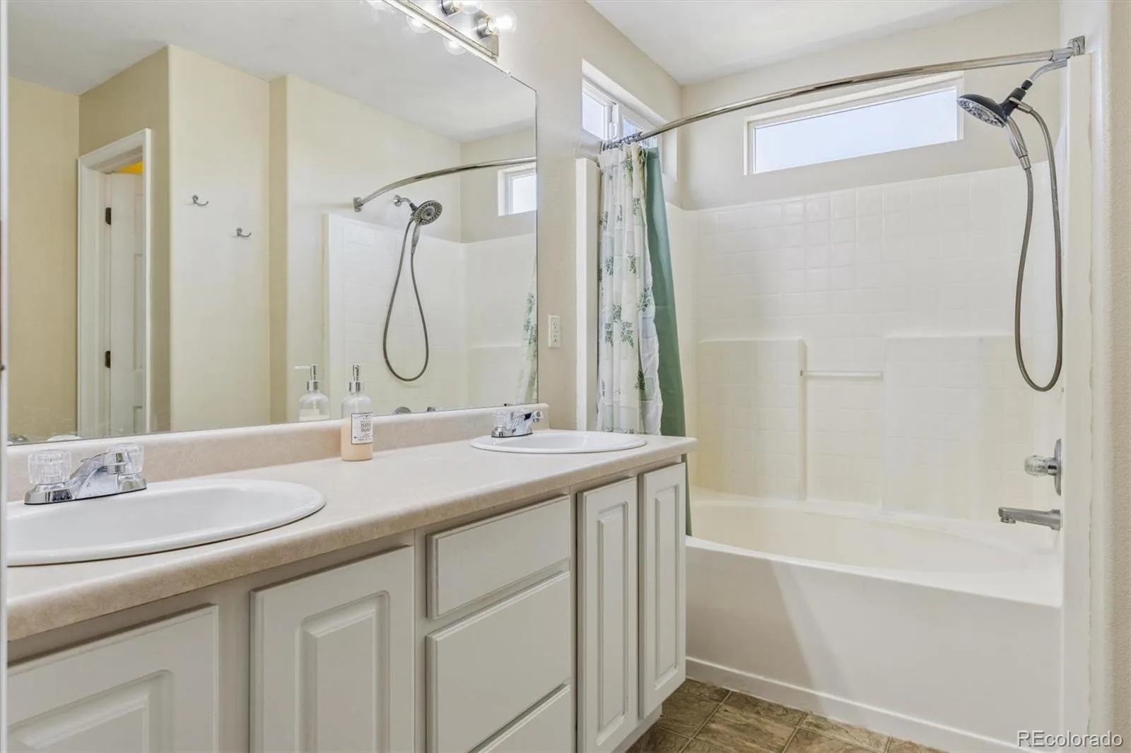 10314 Tracewood Drive Littleton CO 80130 | MLS #REC6478652 07292026185458 1600 20