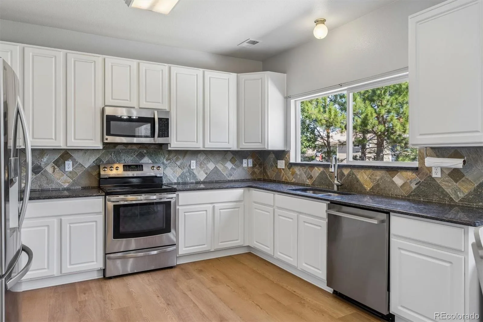 10314 Tracewood Drive Littleton CO 80130 | MLS #REC6478652 07292026185458 1600 4