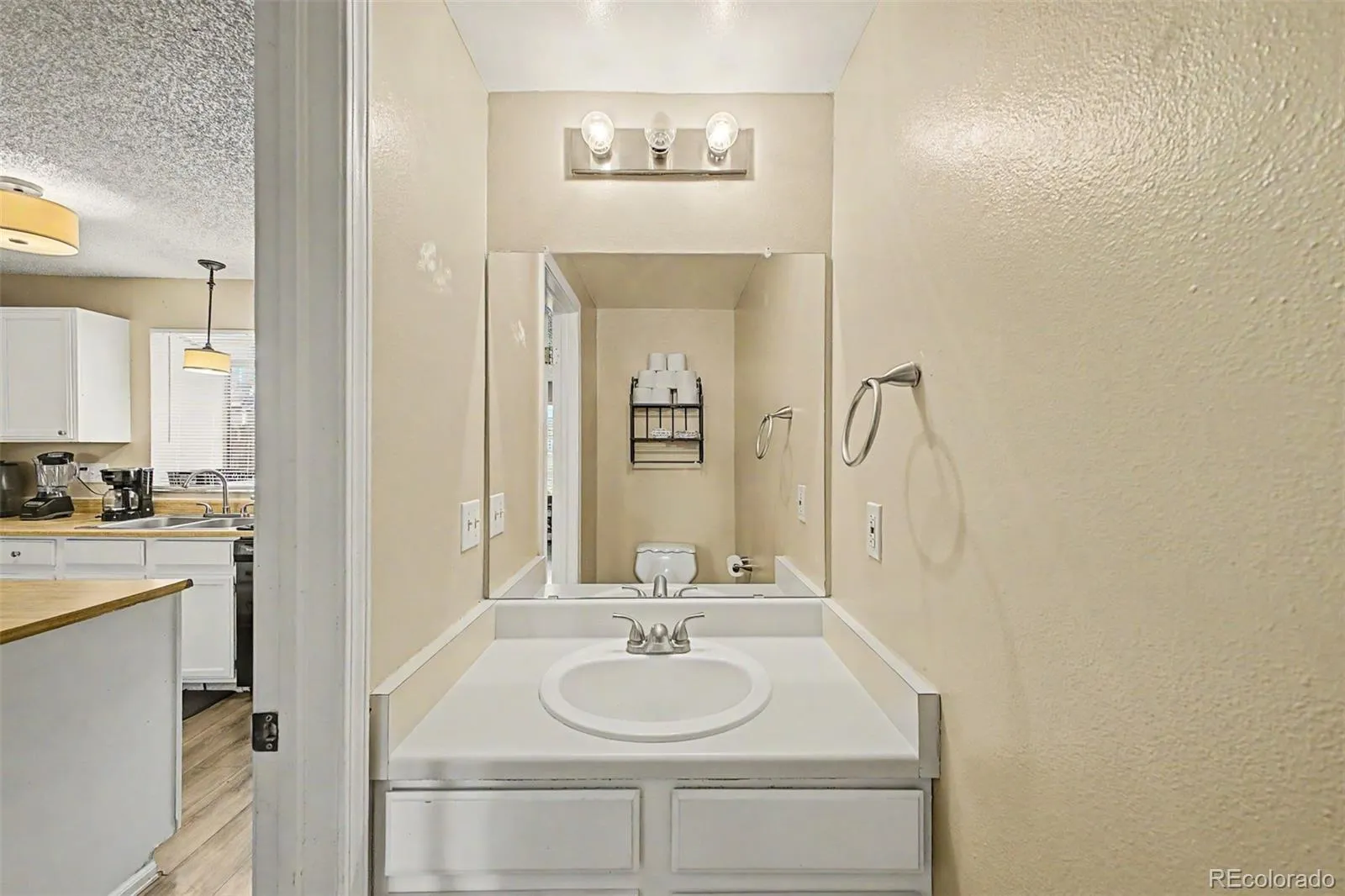17125 E Chenango Avenue #D Aurora CO 80015 MLS #REC6479157 05182026194945 1600 12