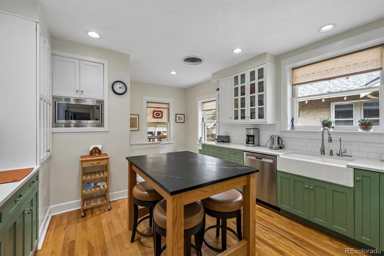 613 Saint Paul Street Denver CO 80206 | MLS #REC6481527 09242026033425 1600 11