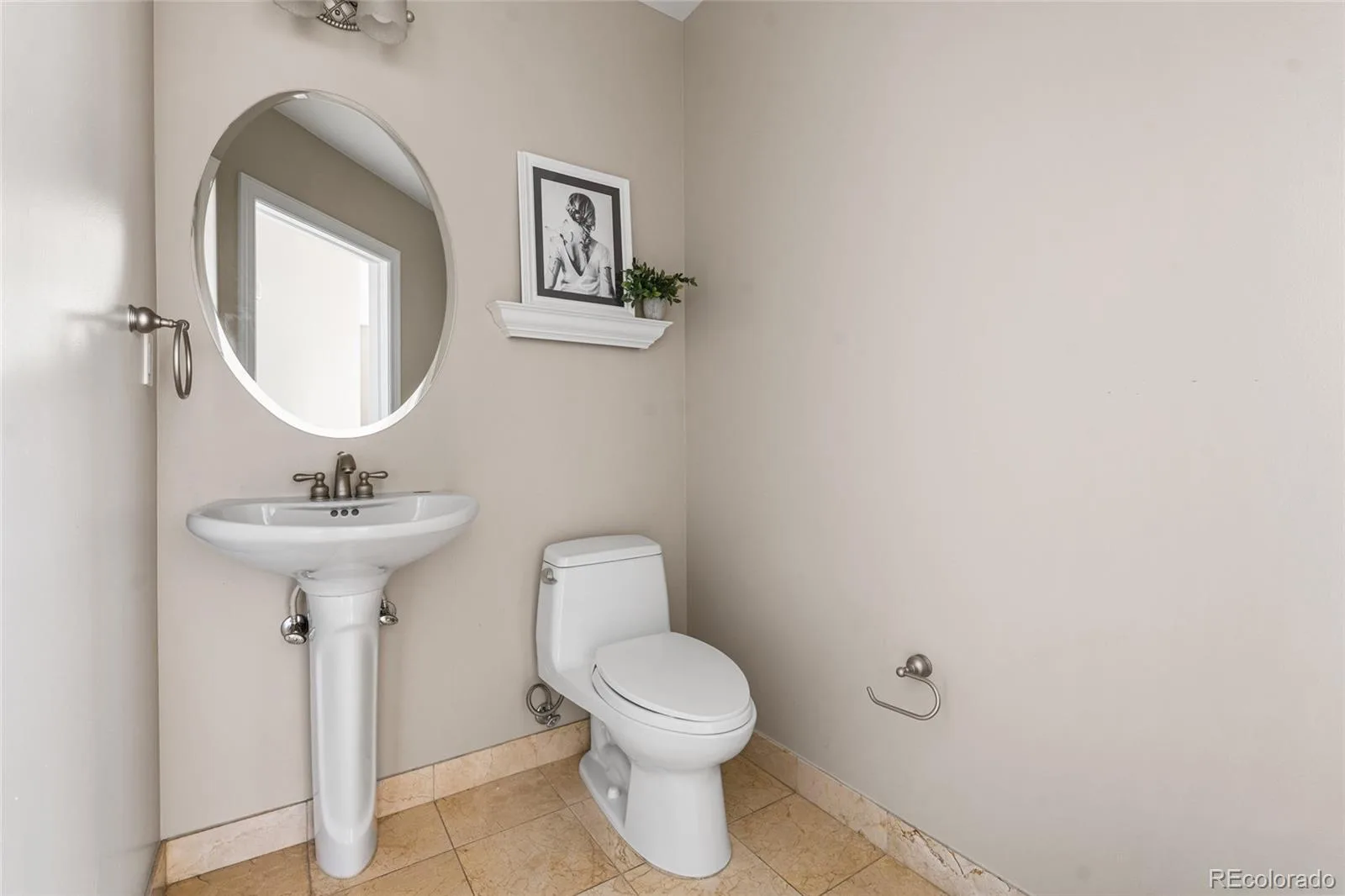 1827 N Grant Street #800 Denver CO 80203 MLS #REC6483050 07222026213724 1600 22