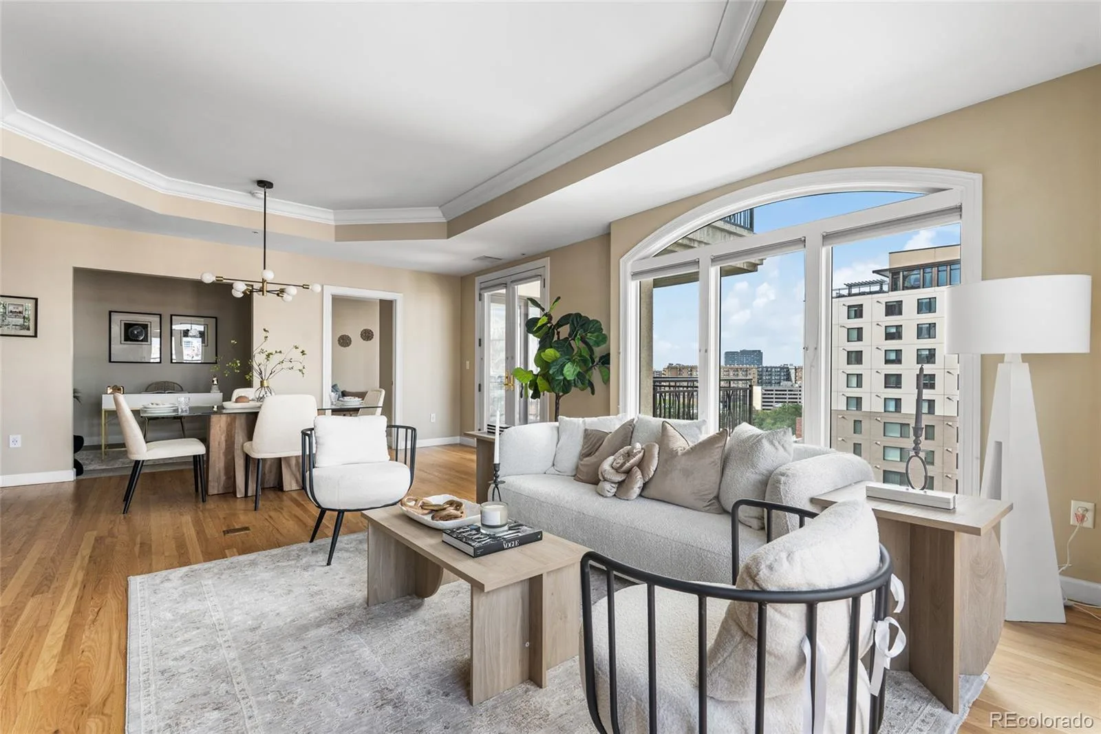 1827 N Grant Street #800 Denver CO 80203 MLS #REC6483050 07222026213724 1600 4