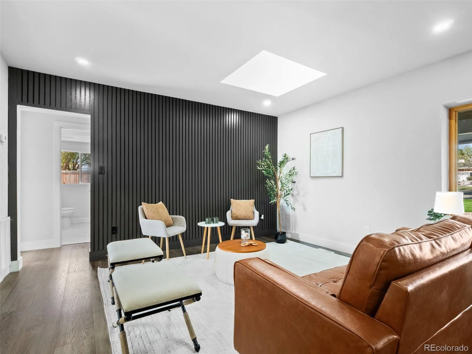 04212026171005 1600 10