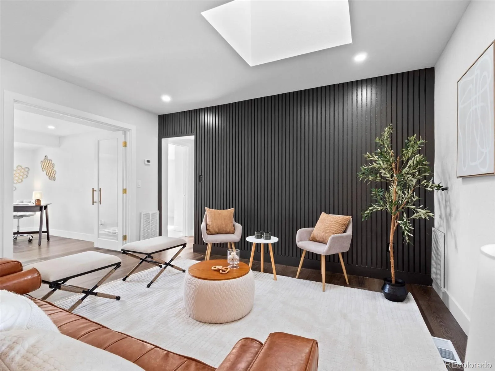 04212026171005 1600 7