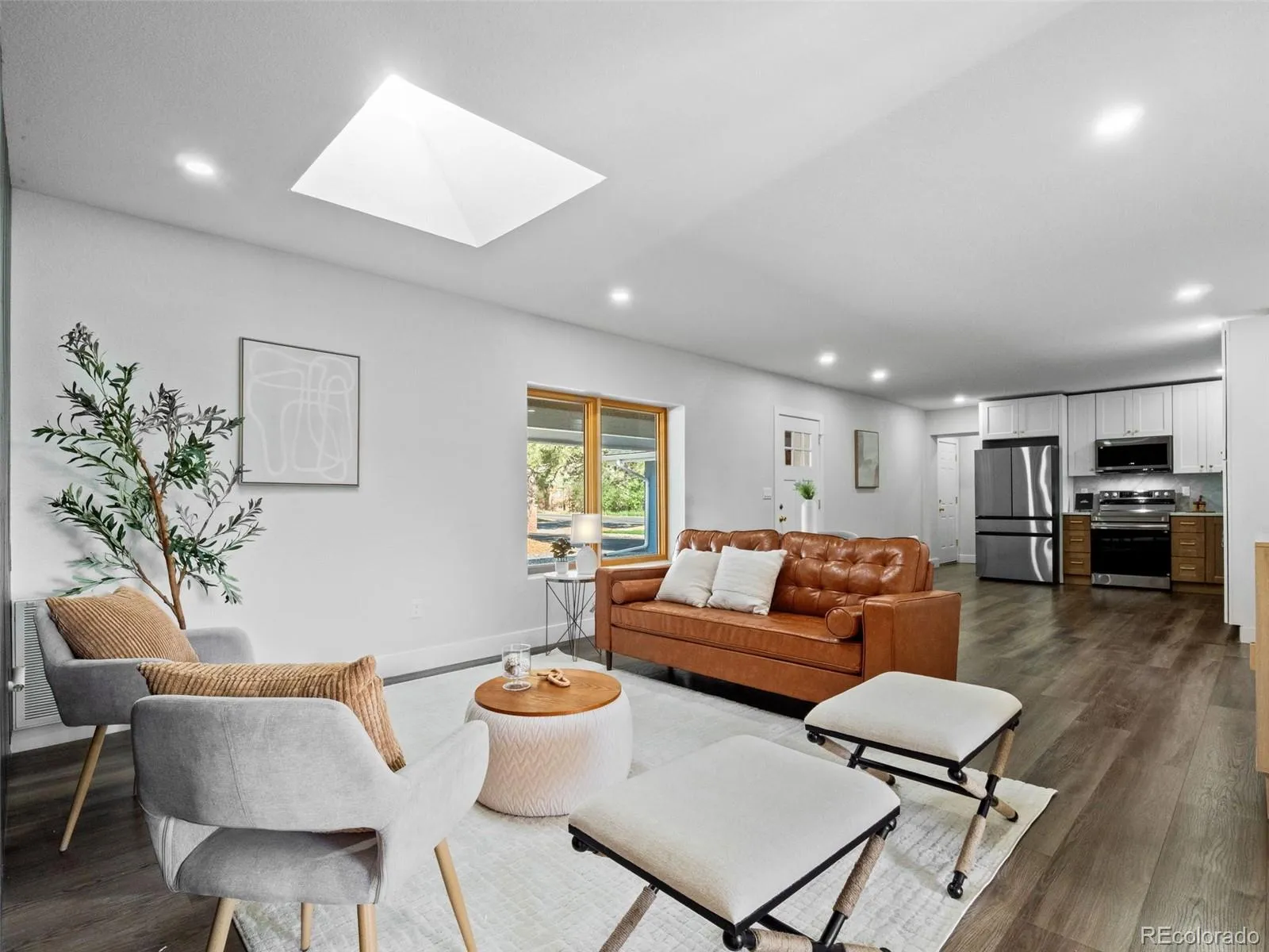 04212026171005 1600 9