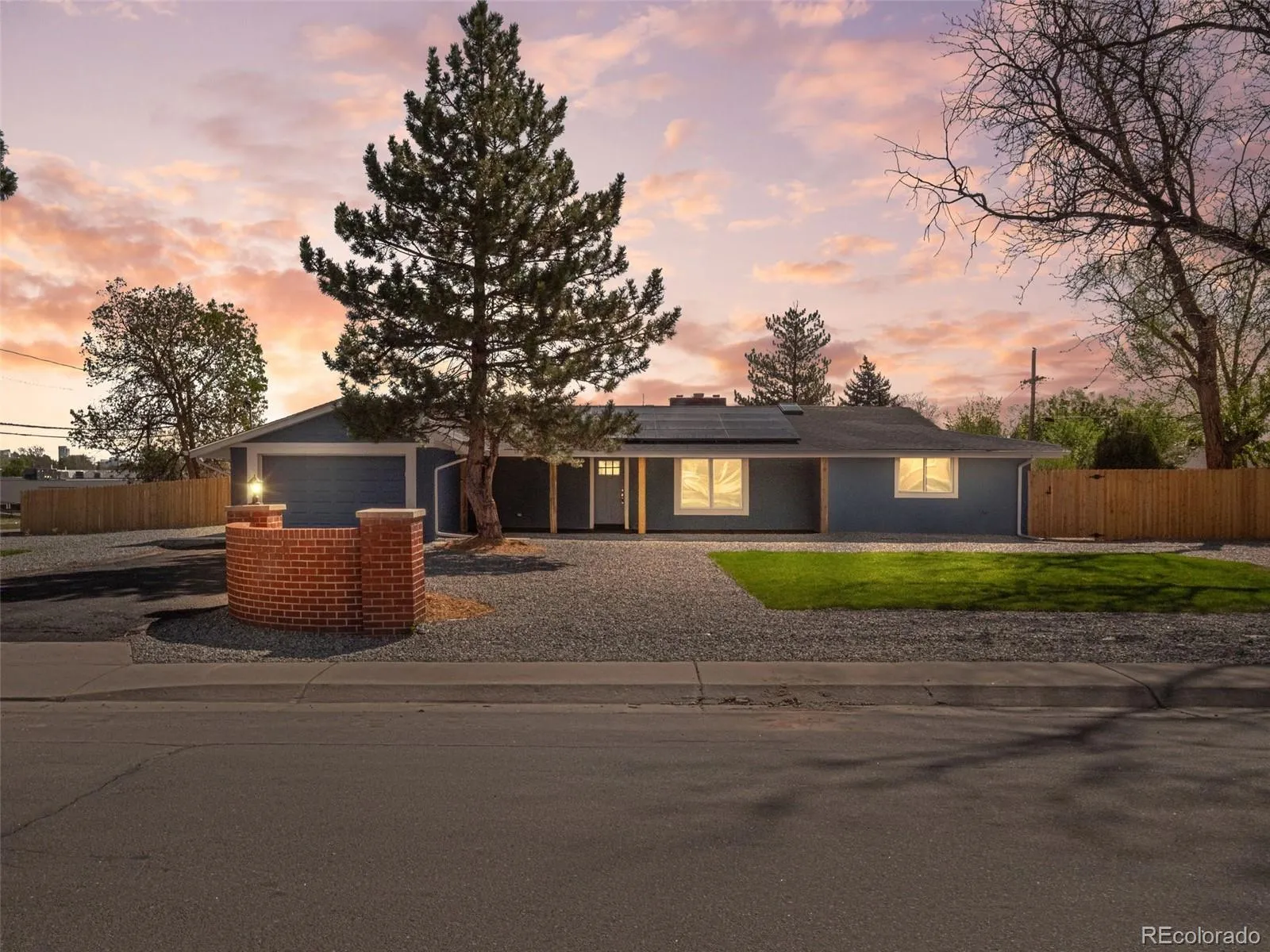 5400 W 1 St Avenue Lakewood CO 80226 MLS #REC6483557 05222026000027 1600 2