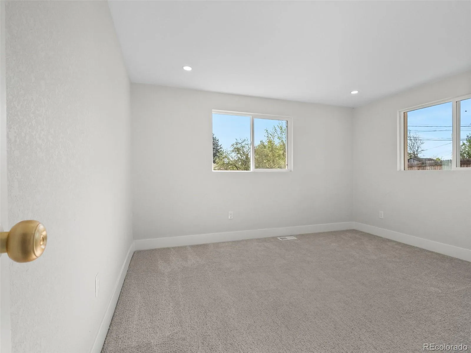 5400 W 1 St Avenue Lakewood CO 80226 MLS #REC6483557 05222026000027 1600 21