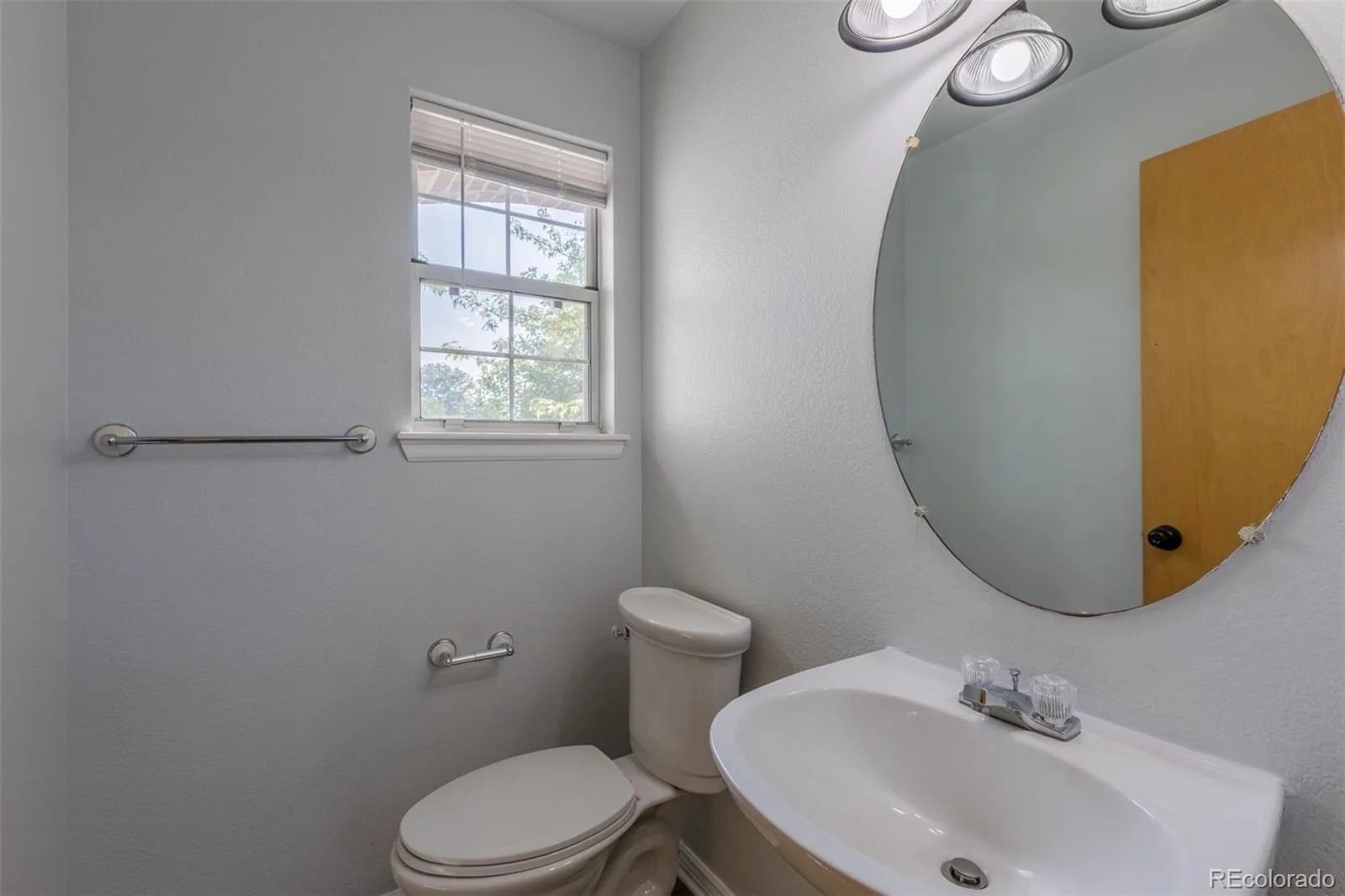 2241 S Walden Street Aurora CO 80013 | MLS #REC6483760 08072026233917 1600 25