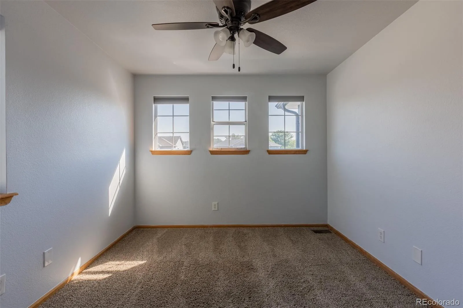 2241 S Walden Street Aurora CO 80013 | MLS #REC6483760 08072026233917 1600 32