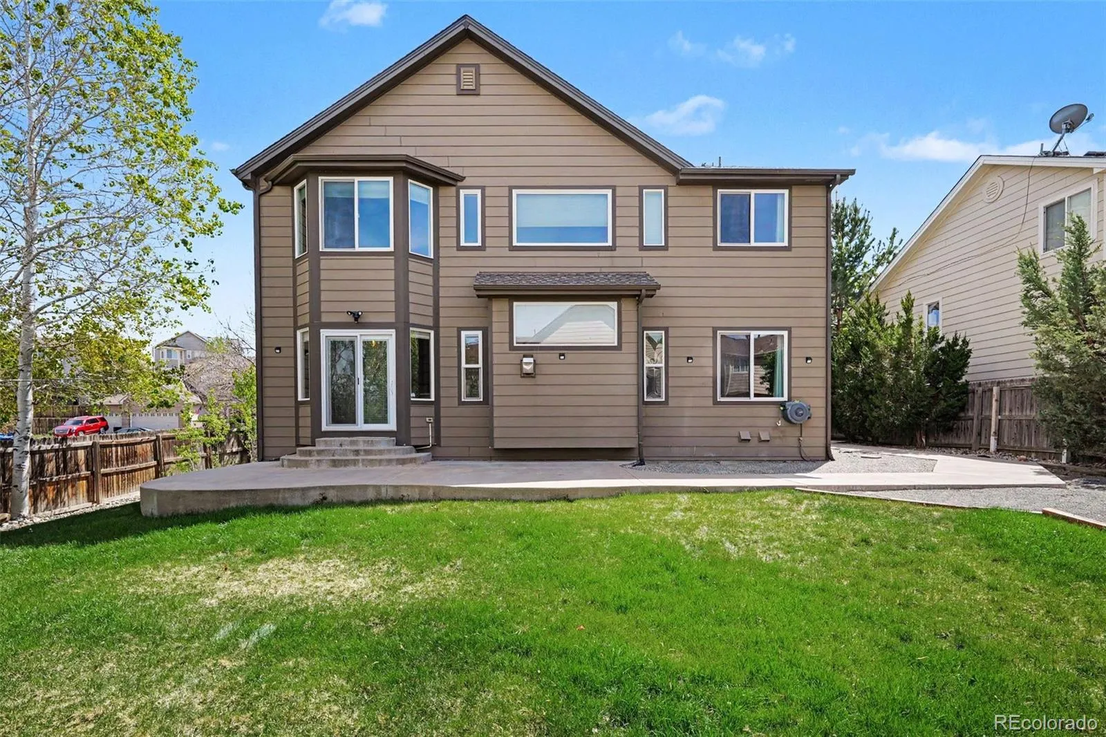 6019 S Ukraine Circle Aurora CO 80015 MLS #REC6487076 05072026190417 1600 28