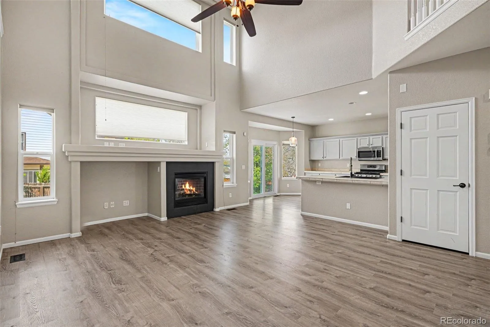 6019 S Ukraine Circle Aurora CO 80015 MLS #REC6487076 05072026190417 1600 5