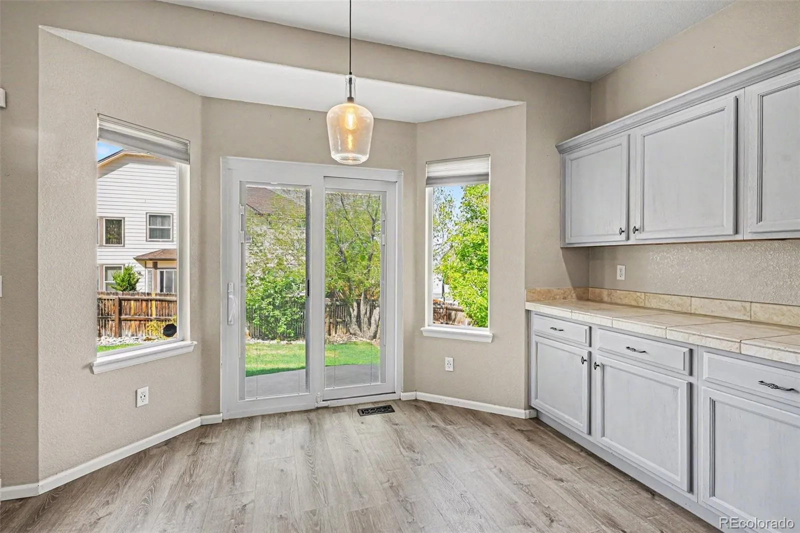 6019 S Ukraine Circle Aurora CO 80015 MLS #REC6487076 05072026190417 1600 8