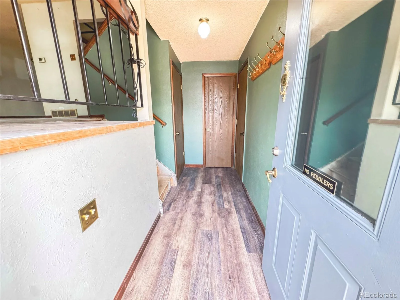 1807 24th Avenue Longmont CO 80501 | MLS #REC6487140 08052026181908 1600 2