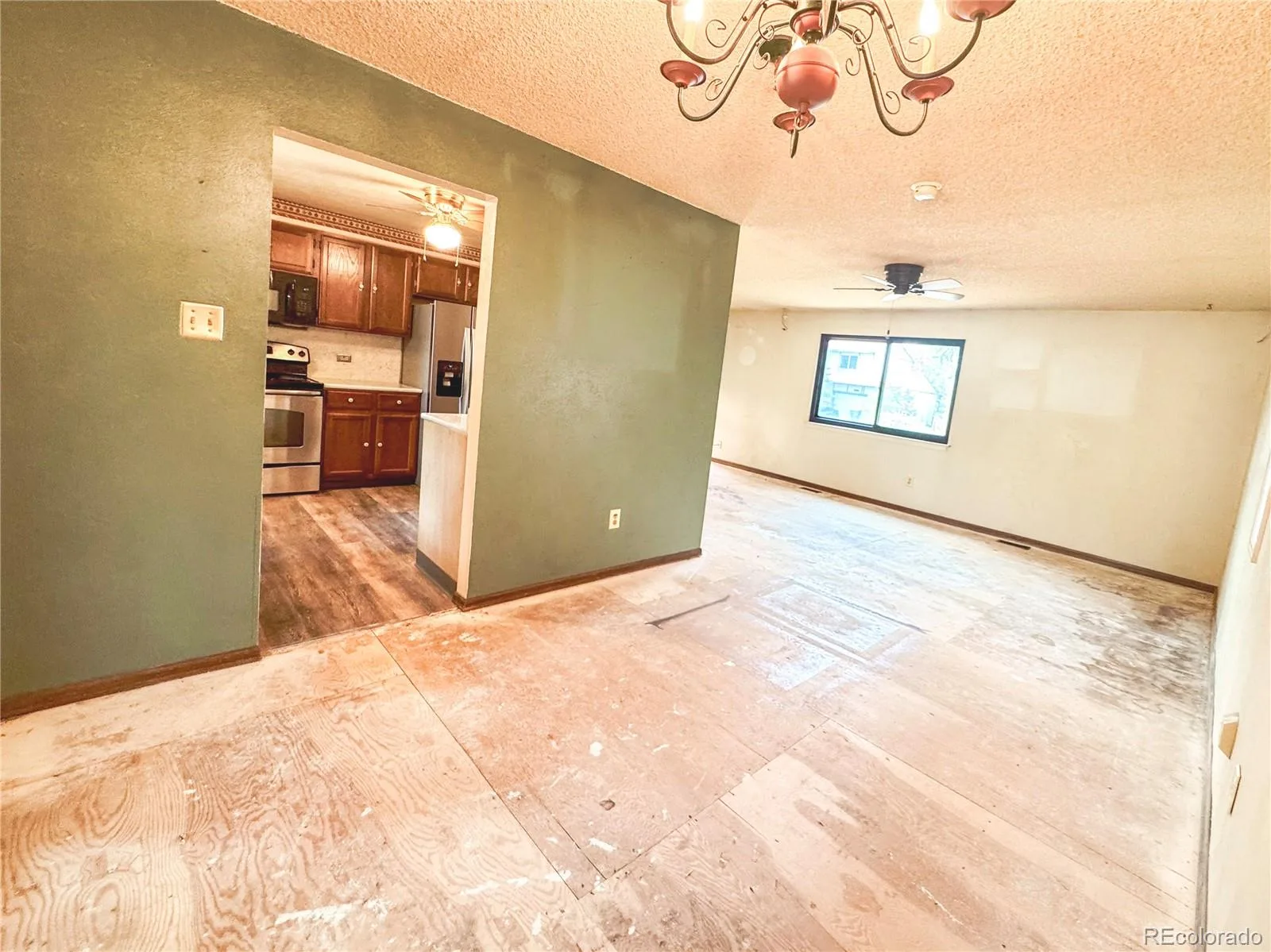1807 24th Avenue Longmont CO 80501 | MLS #REC6487140 08052026181908 1600 5