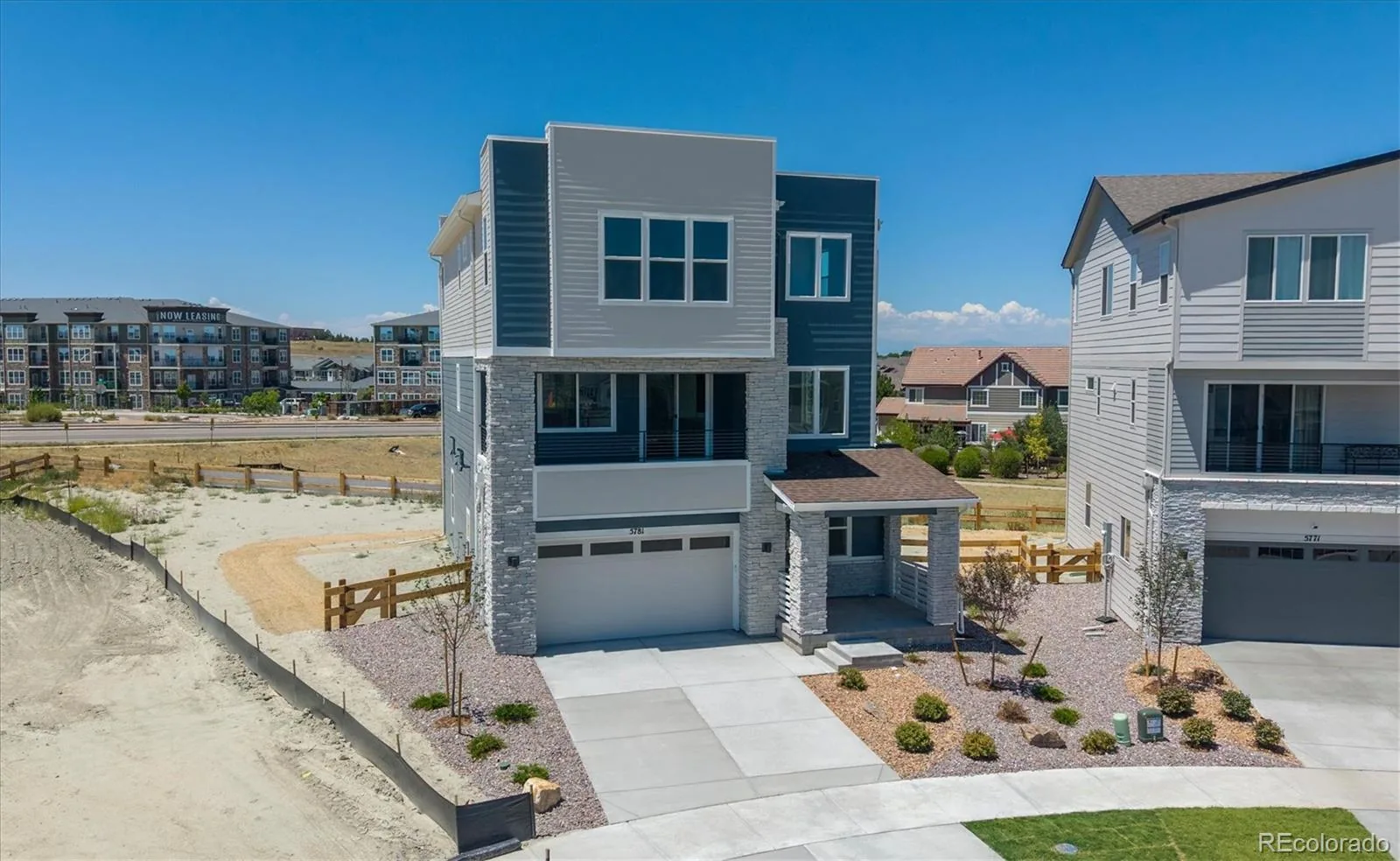 5781 S De Gaulle Ct Place Aurora CO 80016 | MLS #REC6487451 07152026200352 1600 1