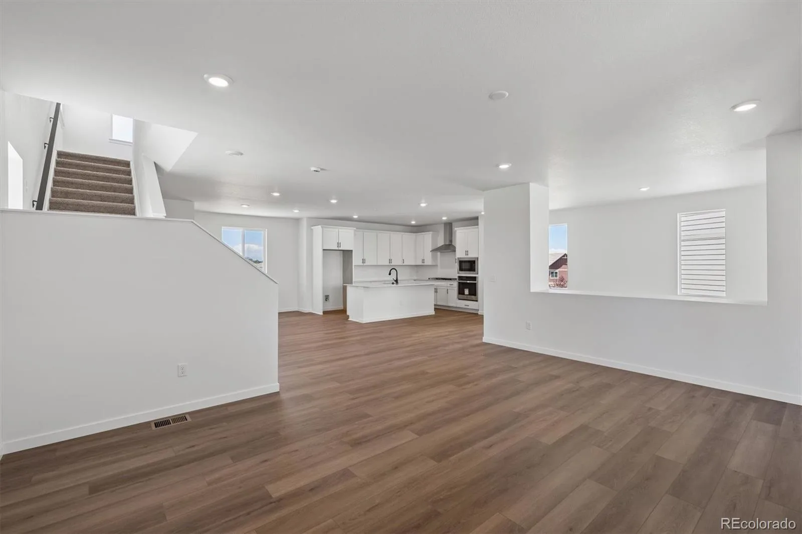 5781 S De Gaulle Ct Place Aurora CO 80016 | MLS #REC6487451 07152026200352 1600 11