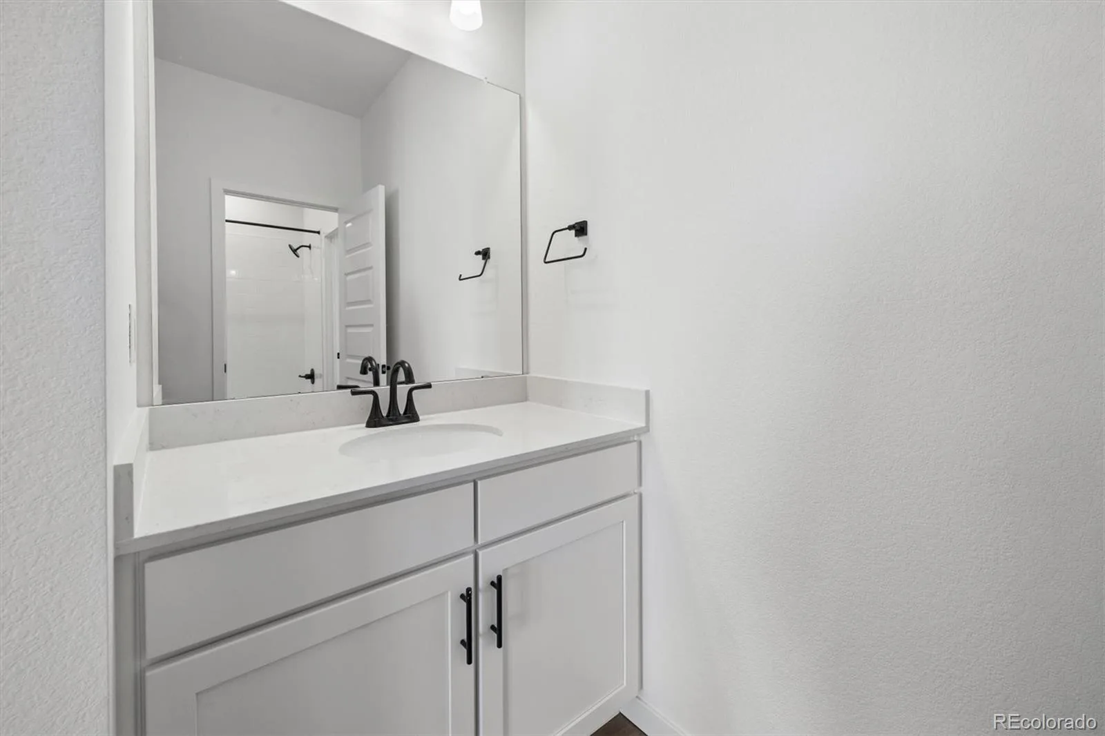 5781 S De Gaulle Ct Place Aurora CO 80016 | MLS #REC6487451 07152026200352 1600 18