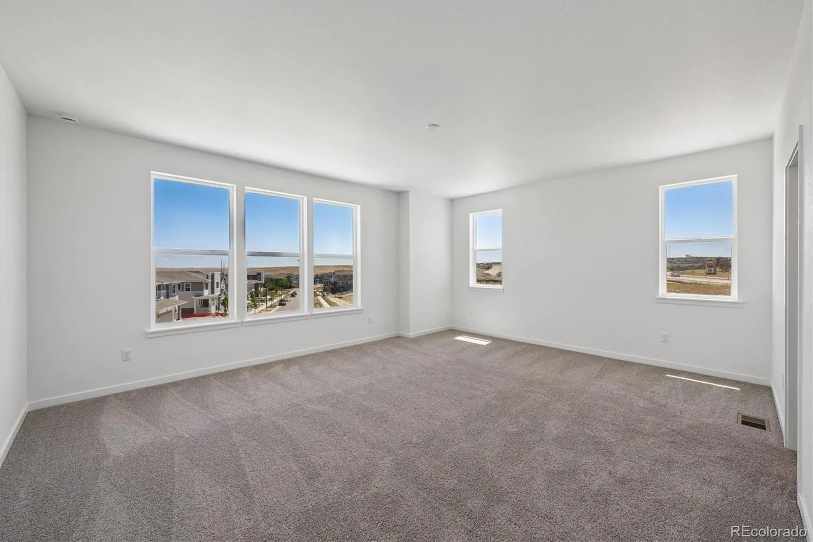 5781 S De Gaulle Ct Place Aurora CO 80016 | MLS #REC6487451 07152026200352 1600 20