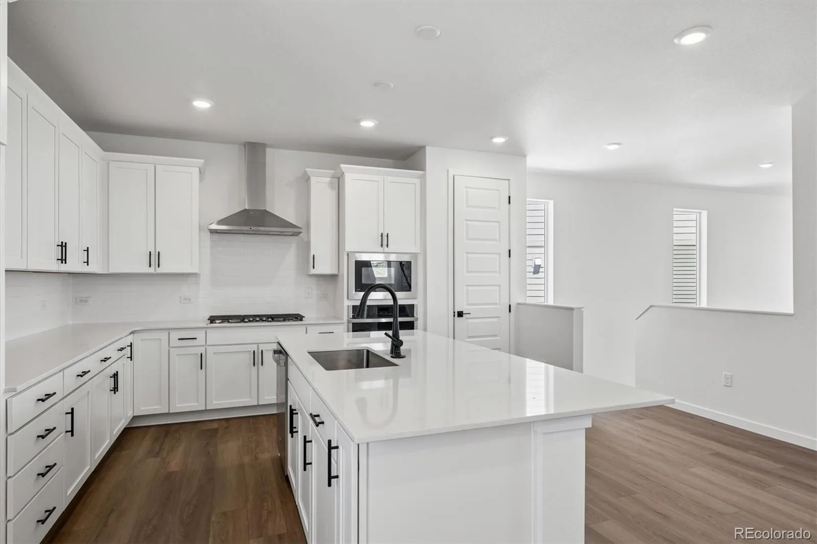 5781 S De Gaulle Ct Place Aurora CO 80016 | MLS #REC6487451 07152026200352 1600 8