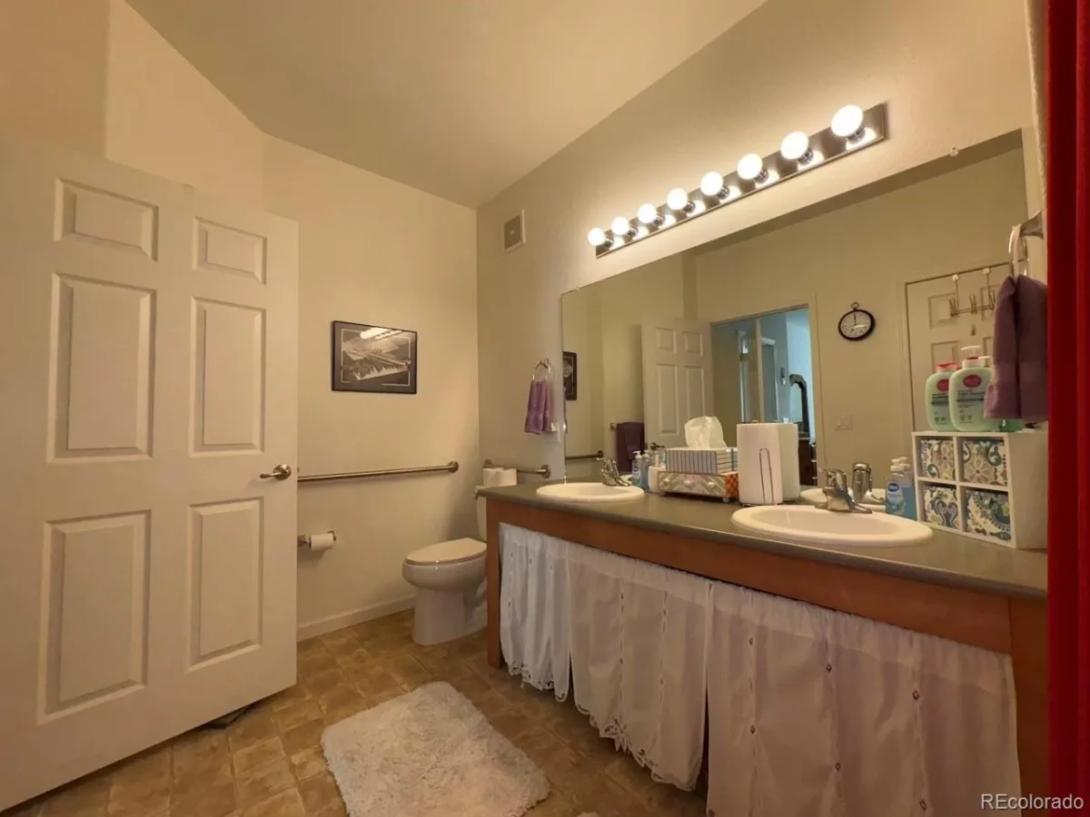 23455 E 5th Place #102 Aurora CO 80018 | MLS #REC6487948 04282026214333 1200 9