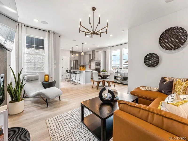 04142026212014 800 13