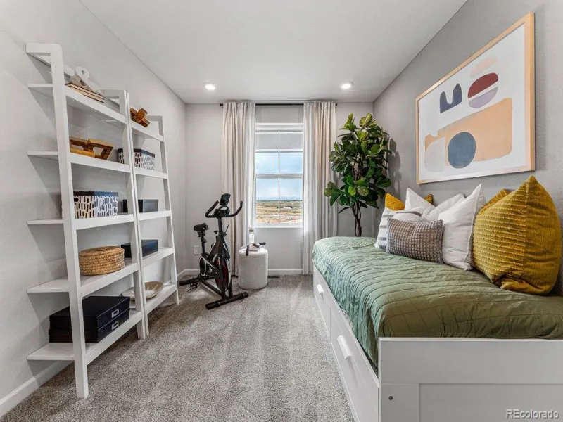 04142026212014 800 22