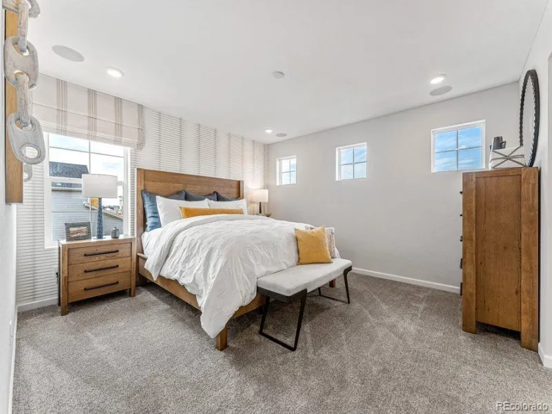 04142026212014 800 7