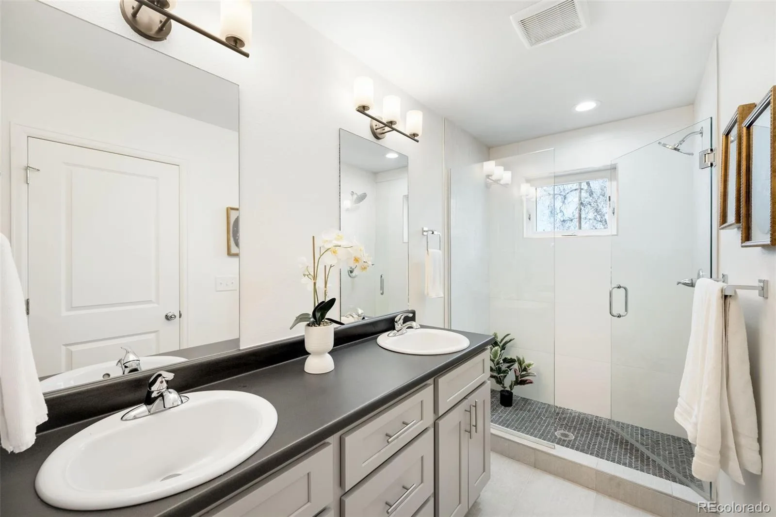 911 Tennyson Street Denver CO 80204 | MLS #REC6493514 08112026183207 1600 14
