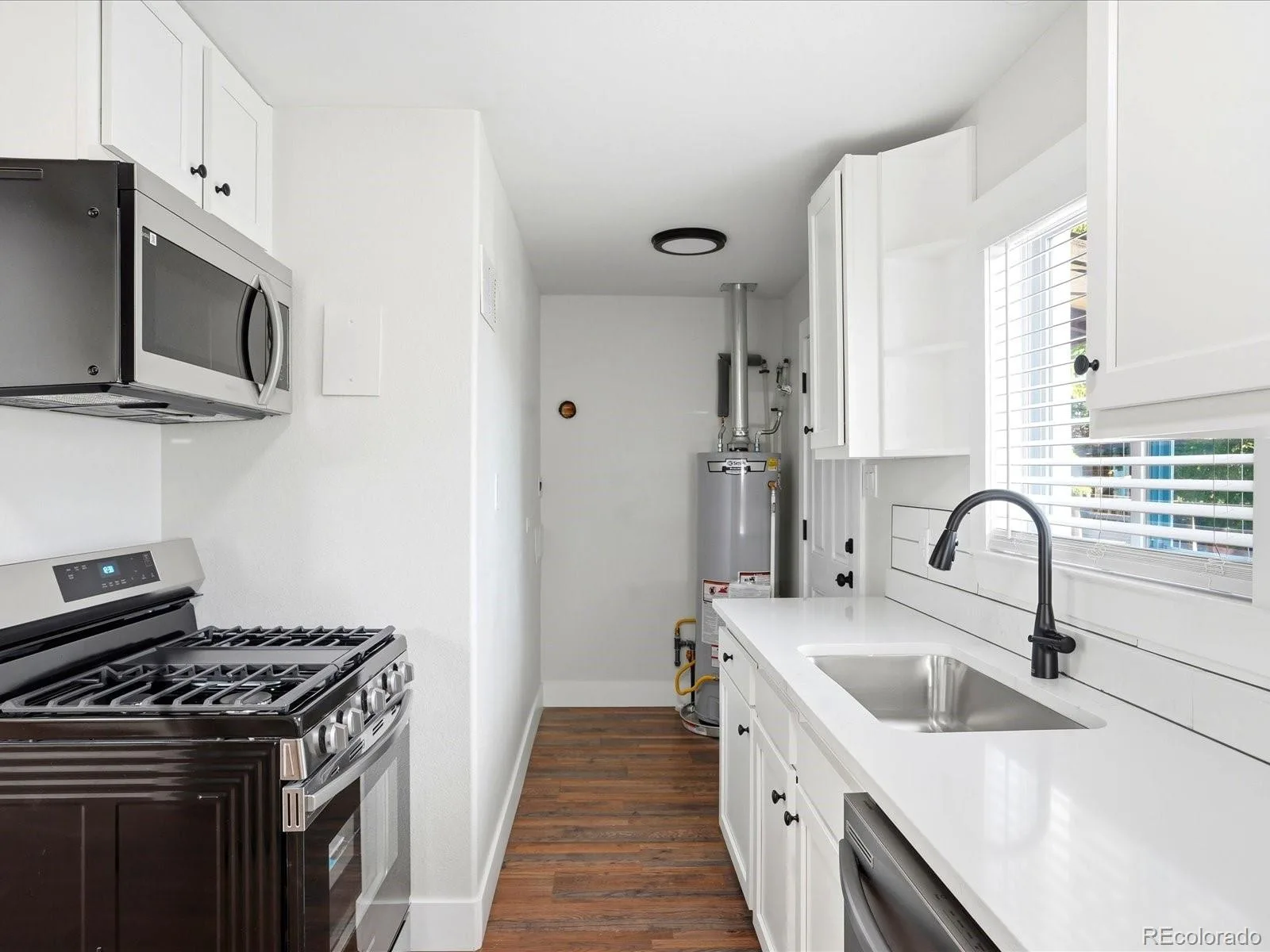 5 Stuart Street Denver CO 80219 | MLS #REC6495066 07302026180717 1600 20