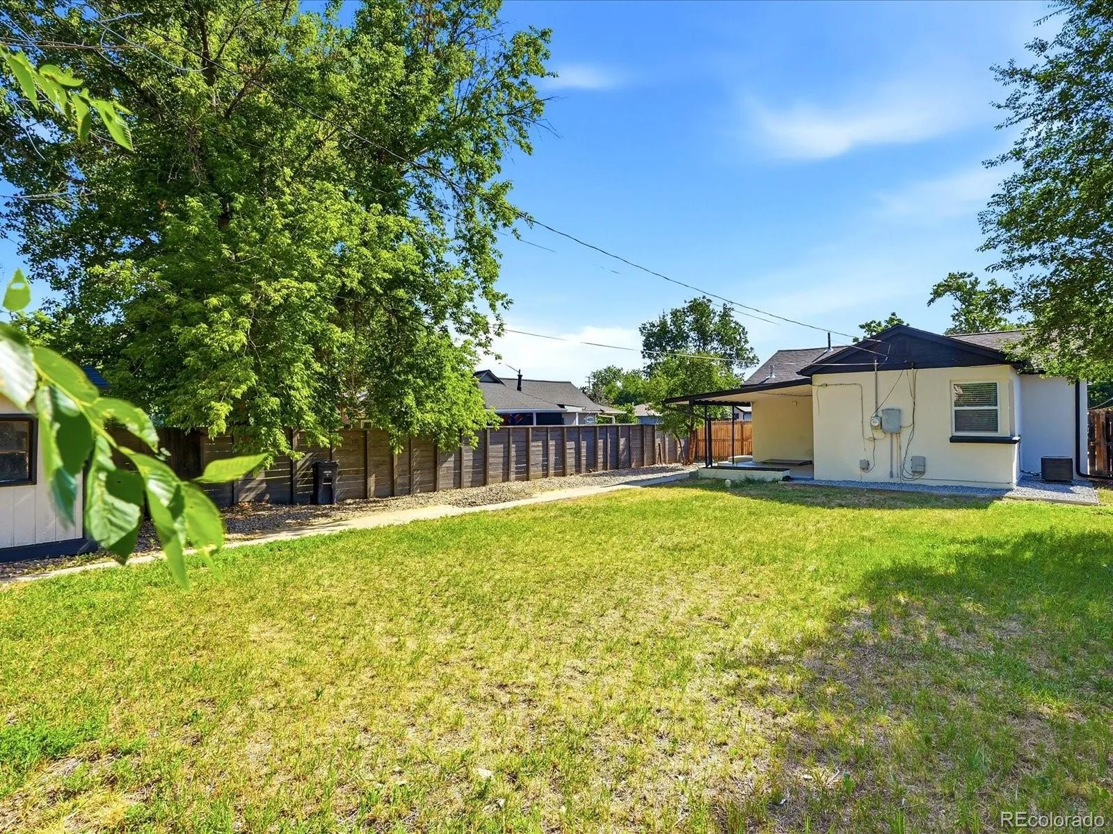 5 Stuart Street Denver CO 80219 | MLS #REC6495066 07302026180717 1600 33