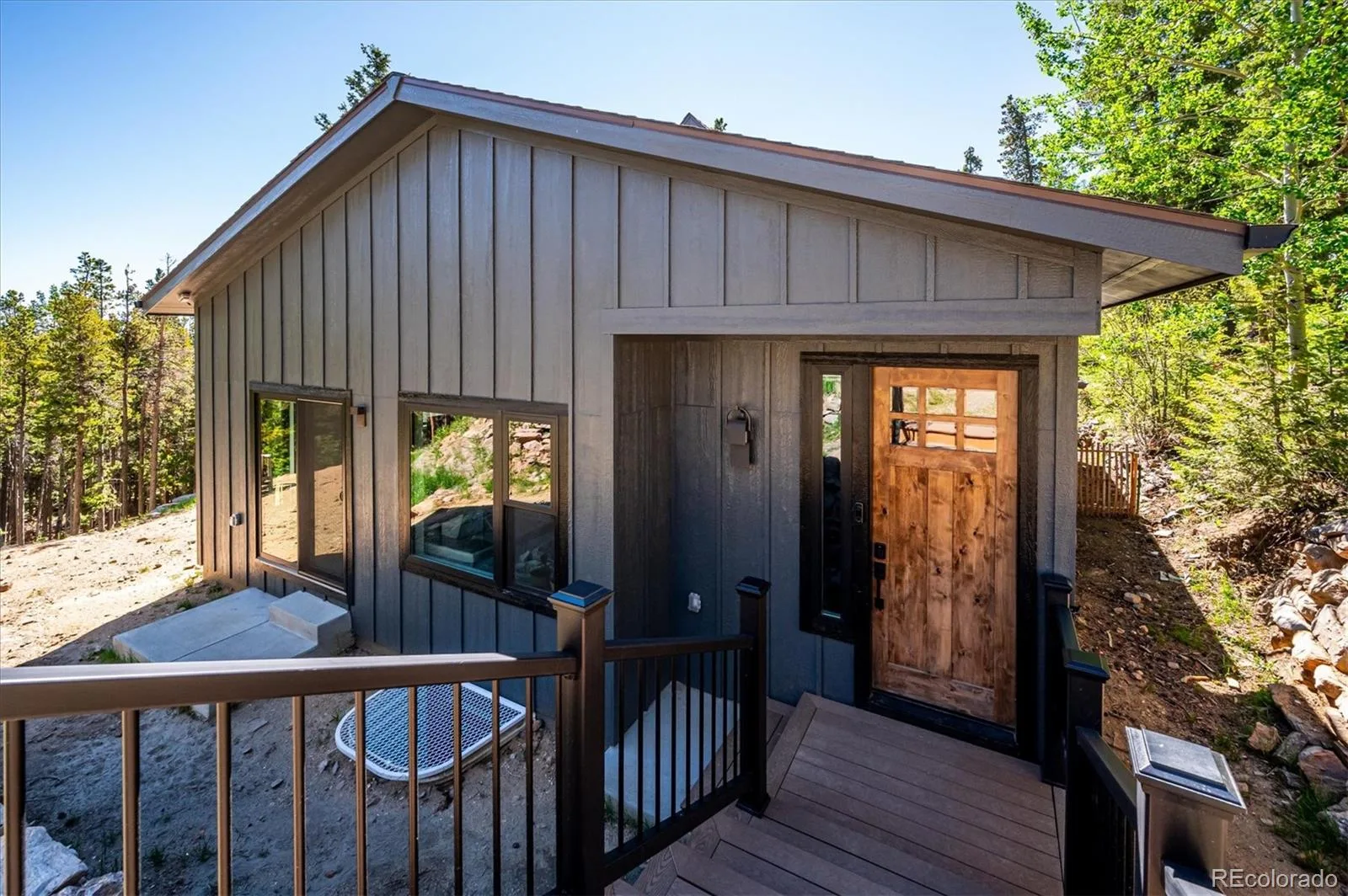1633 Sinton Road Evergreen CO 80439 | MLS #REC6496950 08042026211440 1600 33