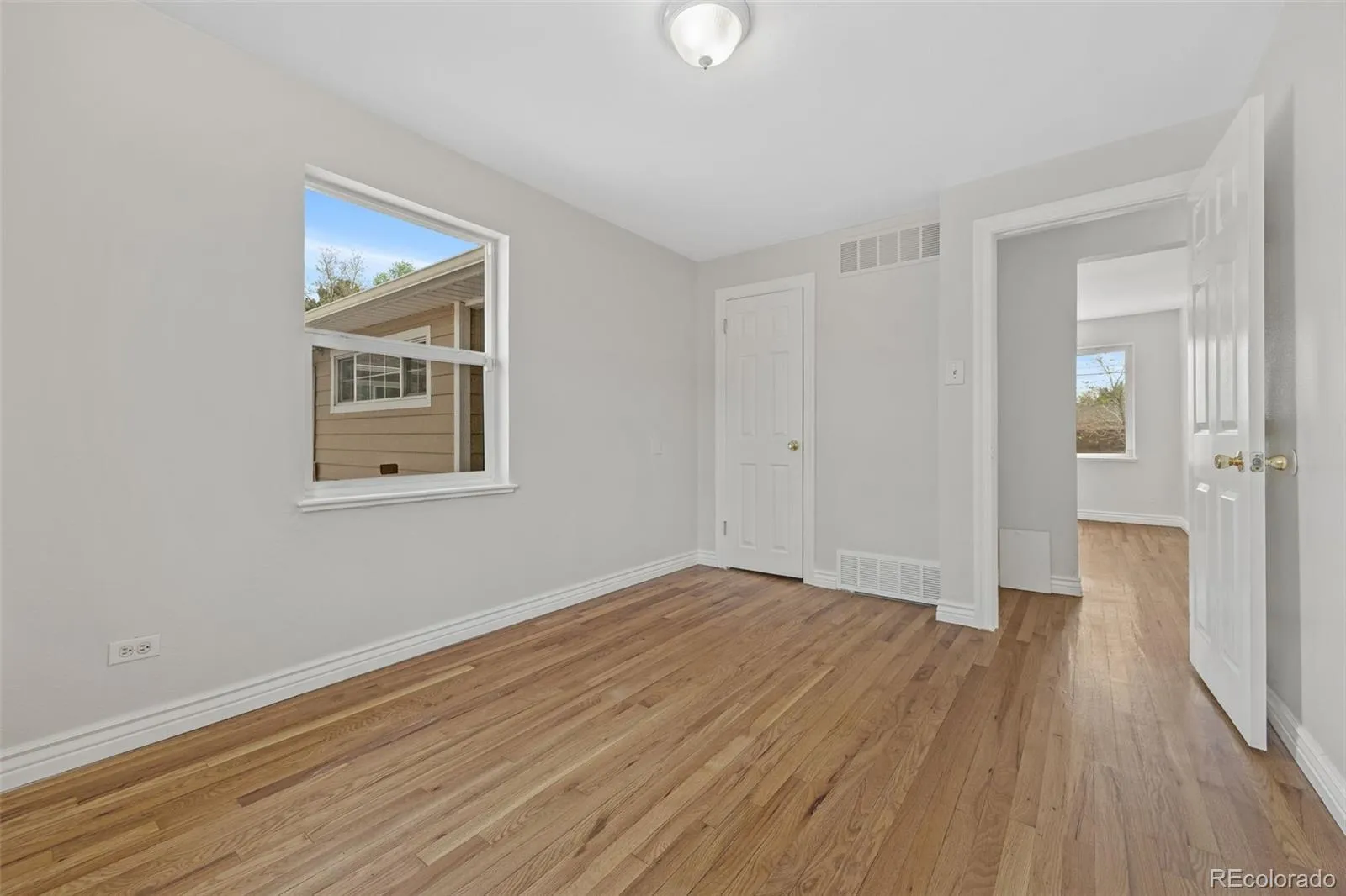 04162026212117 1600 10