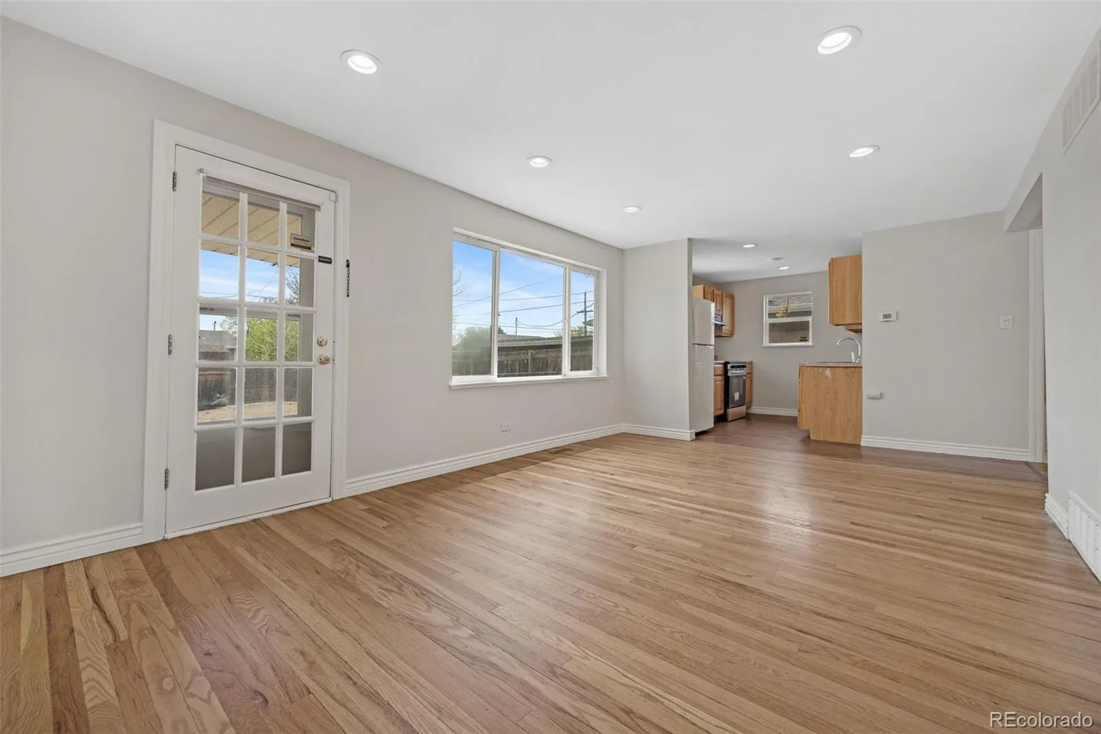 04162026212117 1600 14