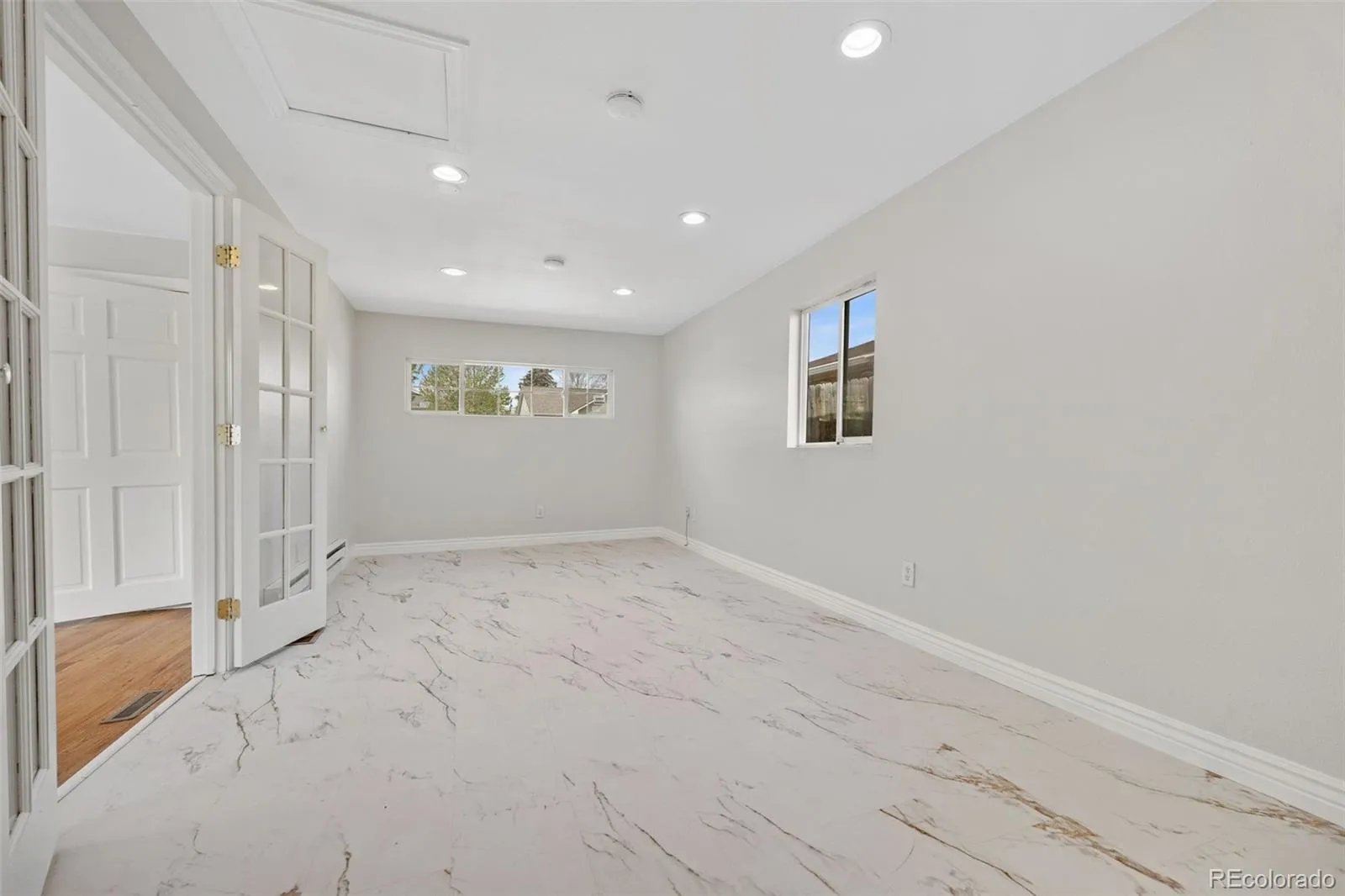 04162026212117 1600 15